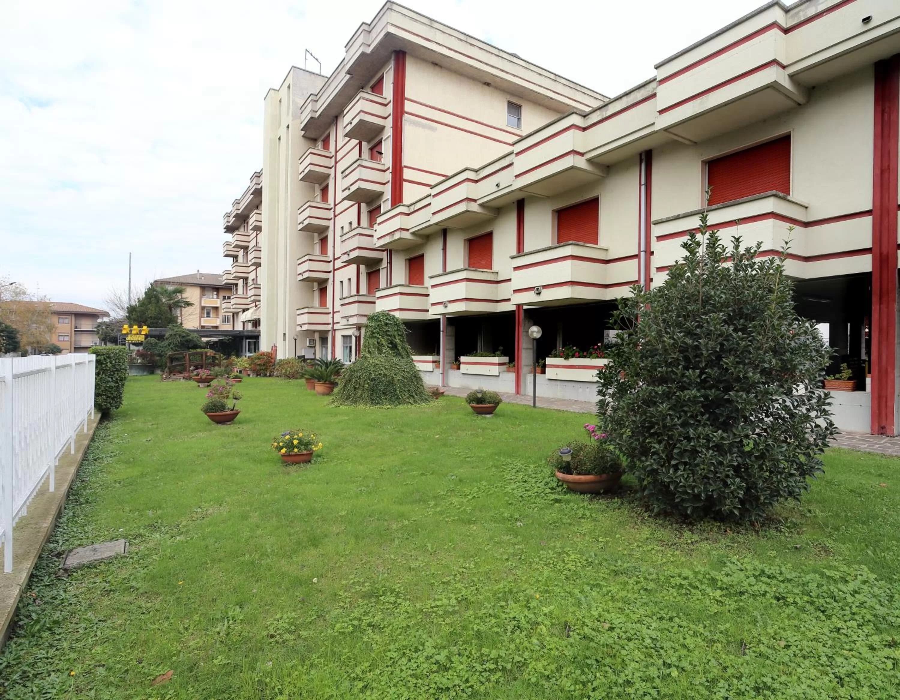 Garden in Hotel Residence Sogno