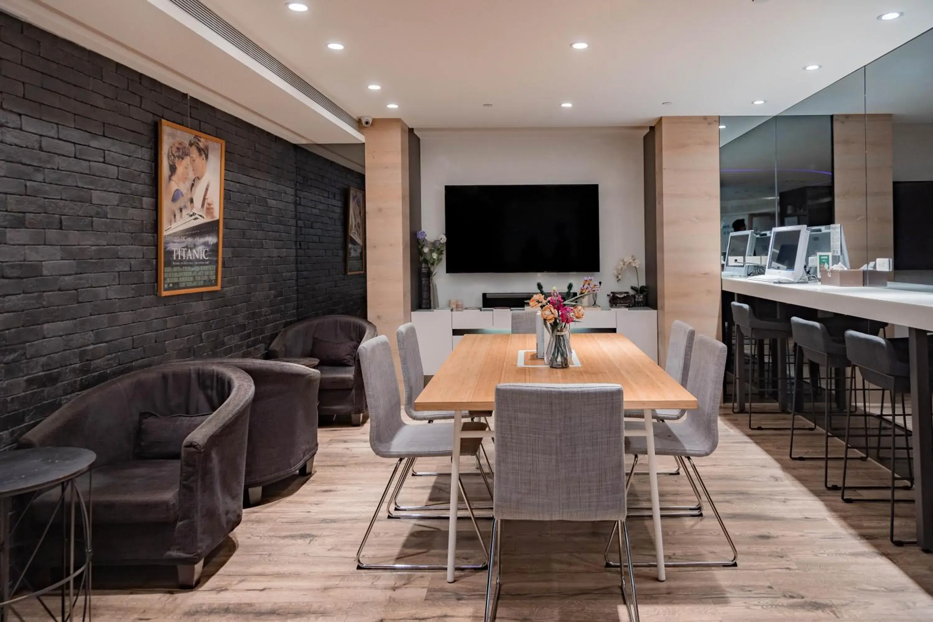 Taiwan Youth Hostel & Capsule Hotel Taiwan Youth Hostel & Capsule Hotel