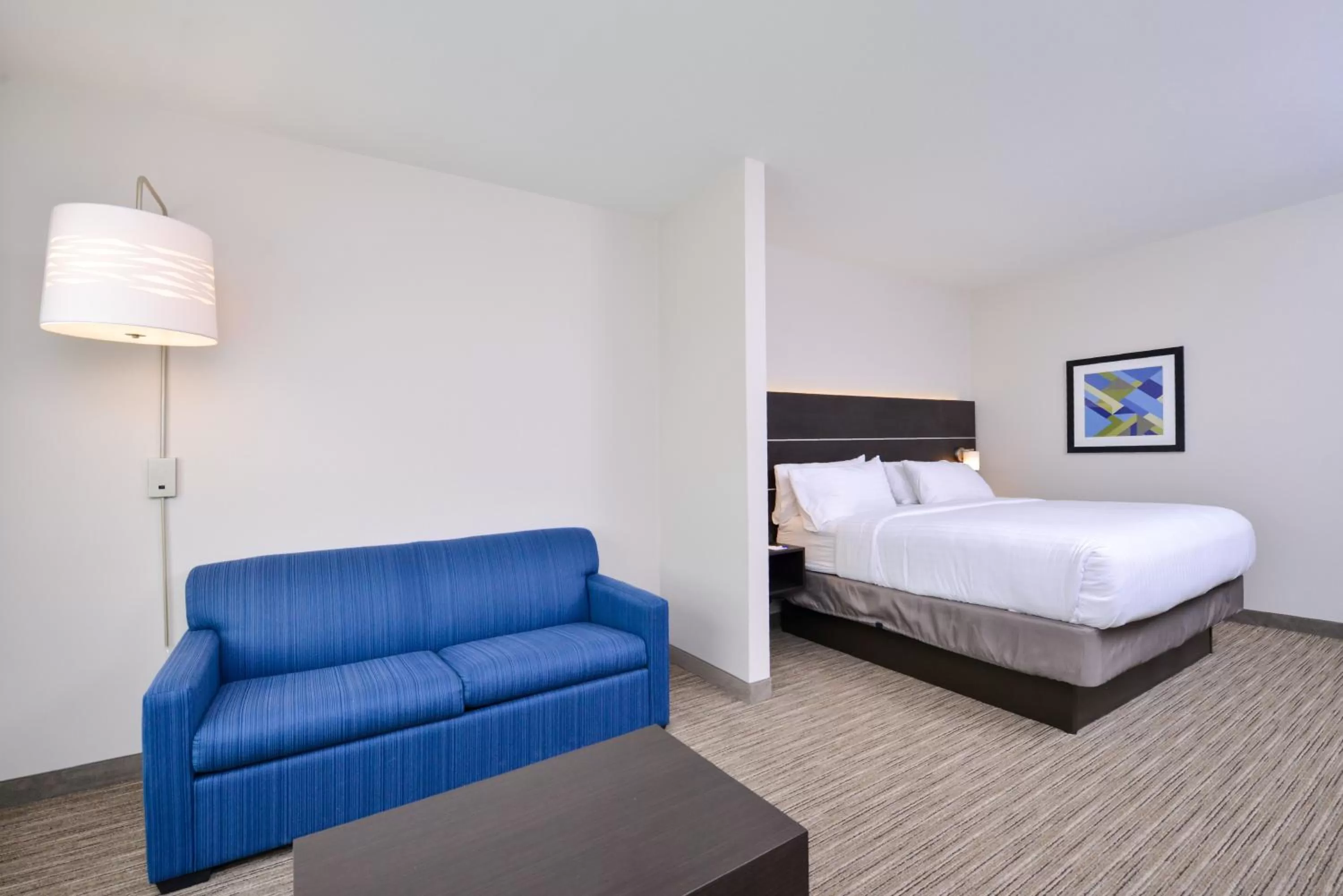 Photo of the whole room, Bed in Holiday Inn Express Donaldsonville by IHG