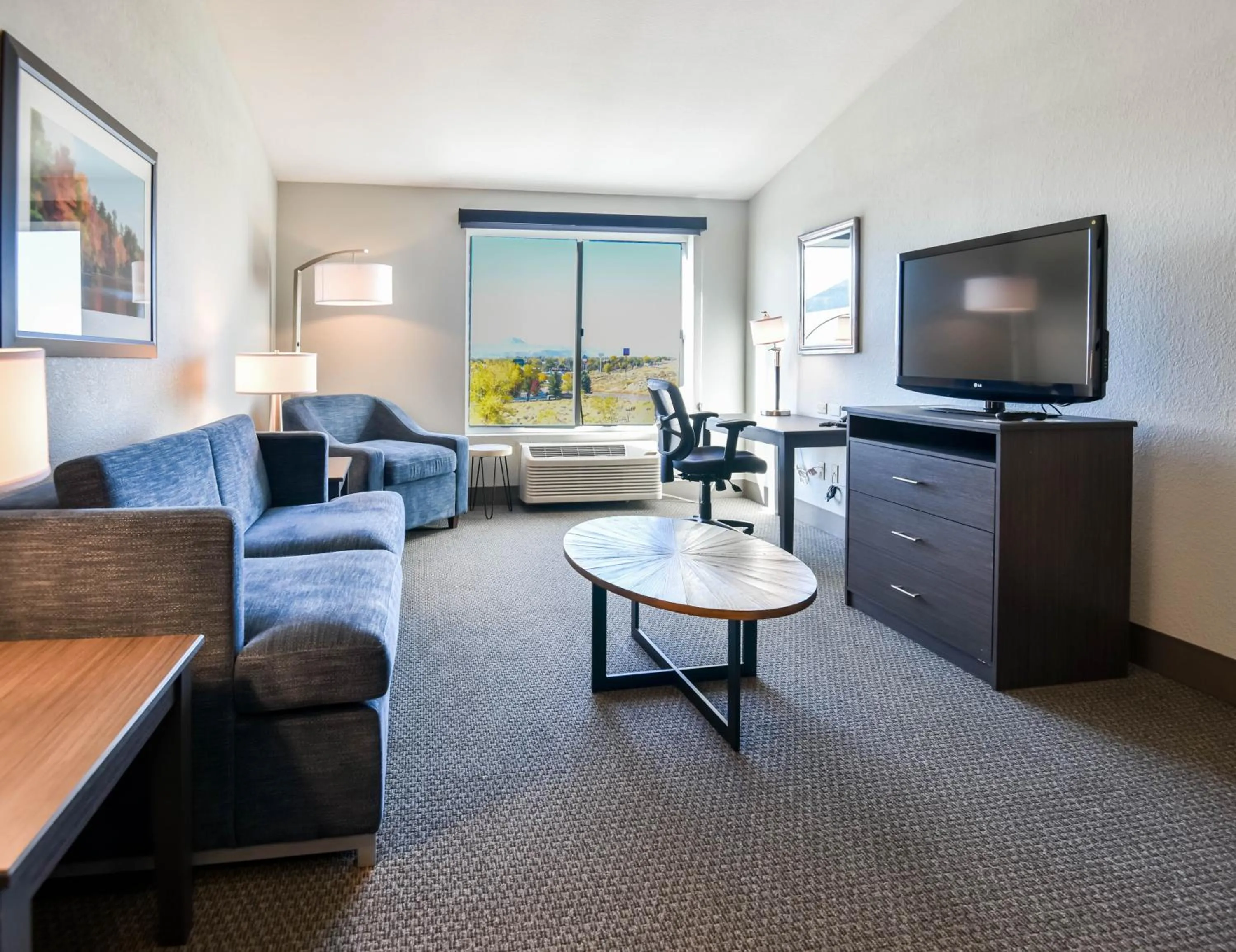 Bed in Shutters Hotel