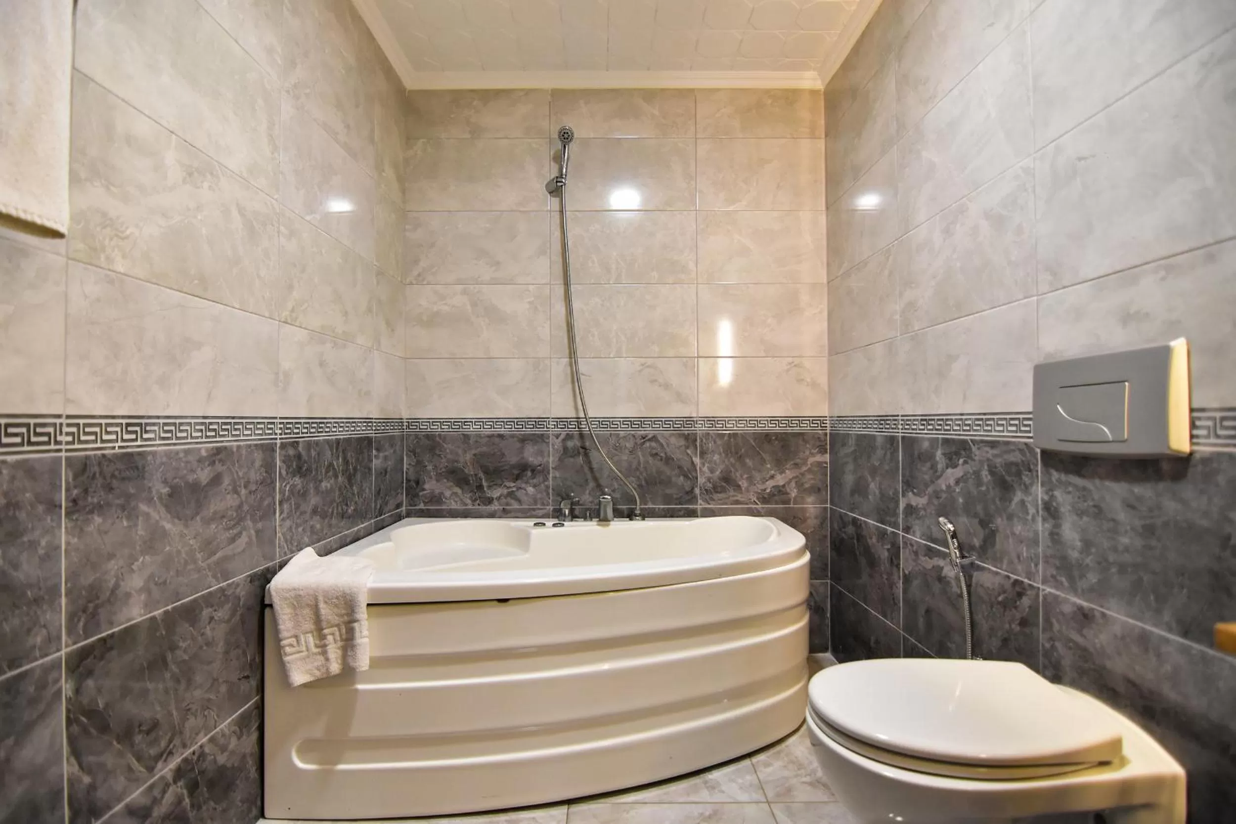 Bathroom in Sandal Otel