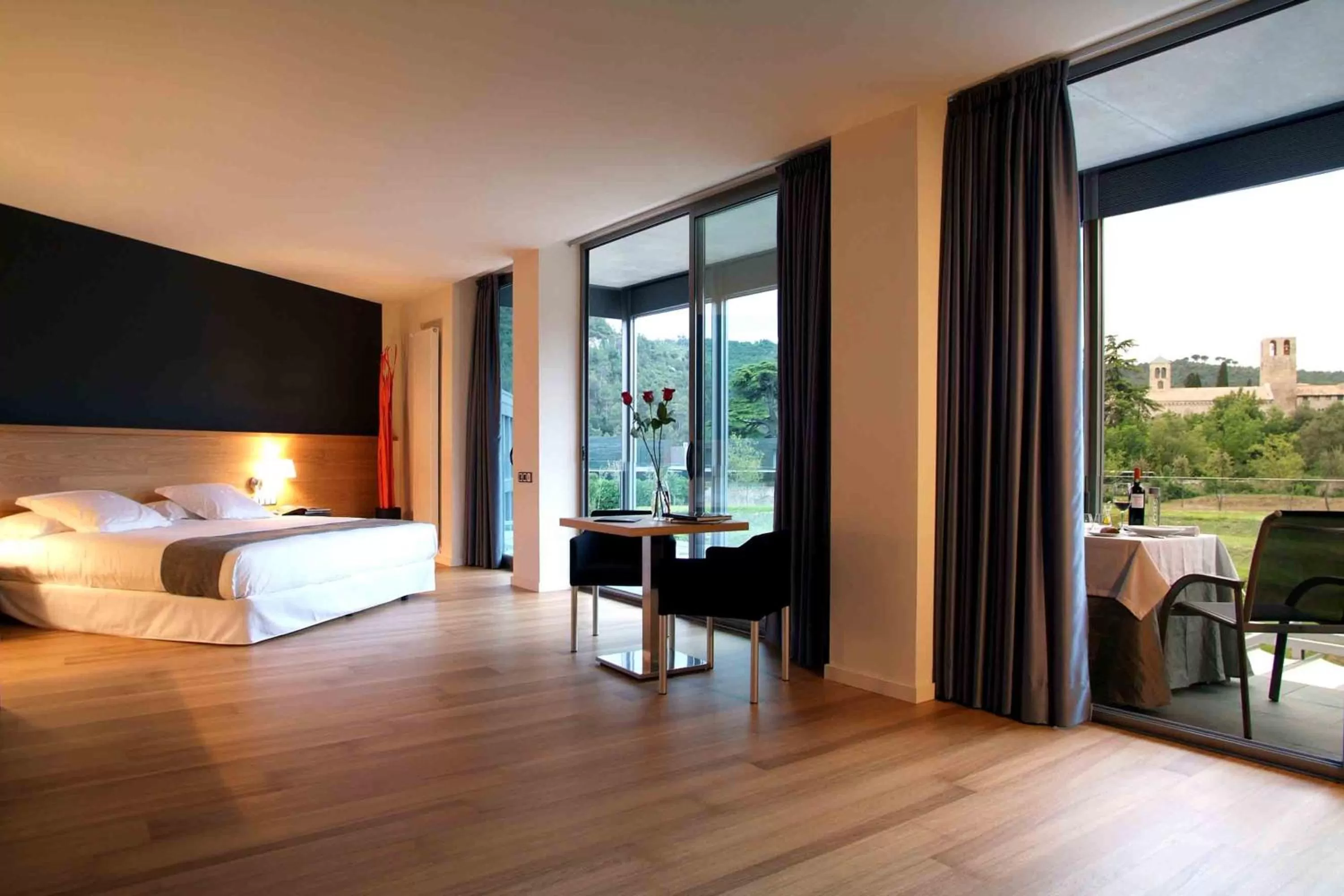 Photo of the whole room, Bed in Hotel Món Sant Benet