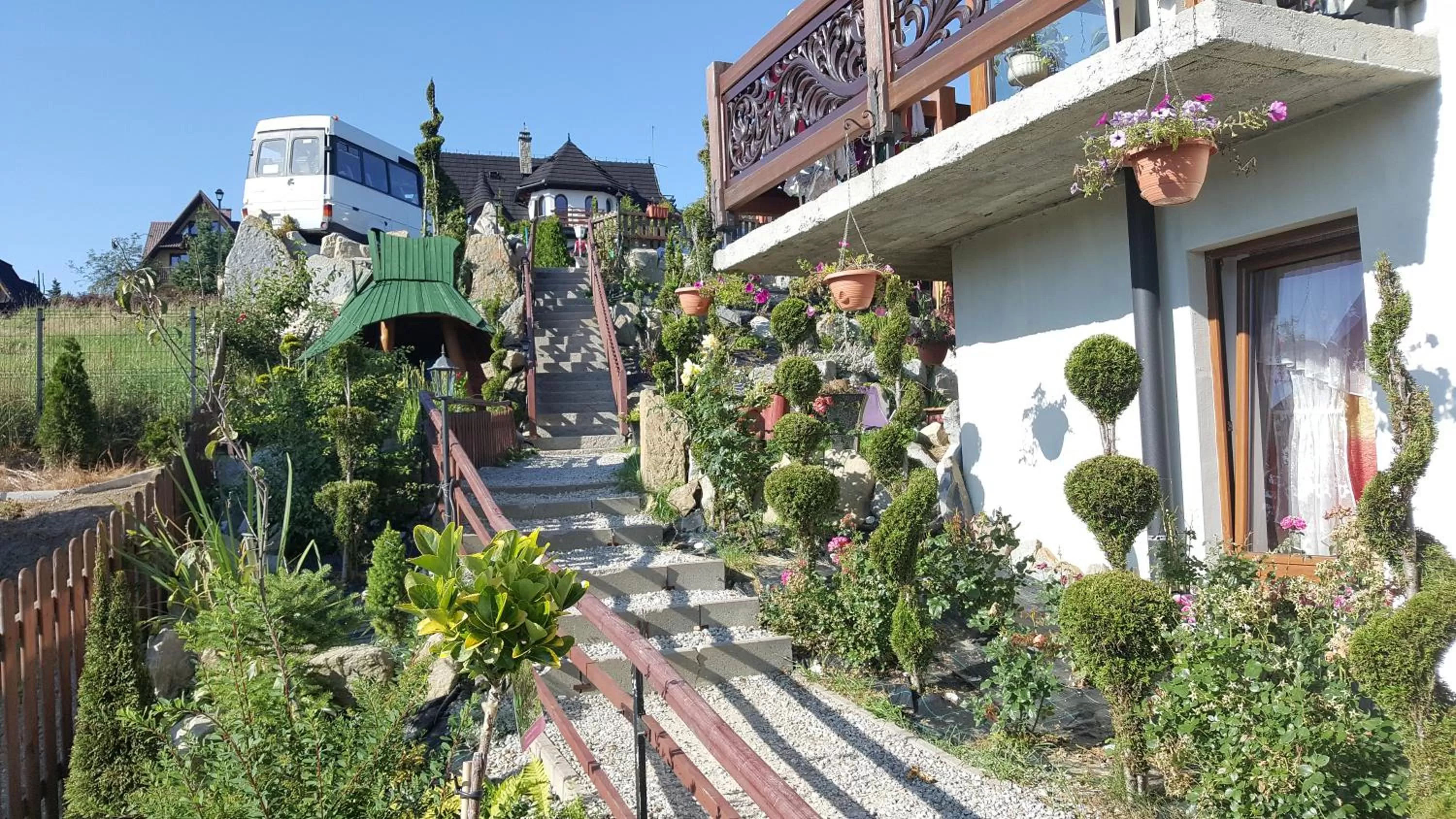 Garden in Górski Pałacyk Kompleks obiektów