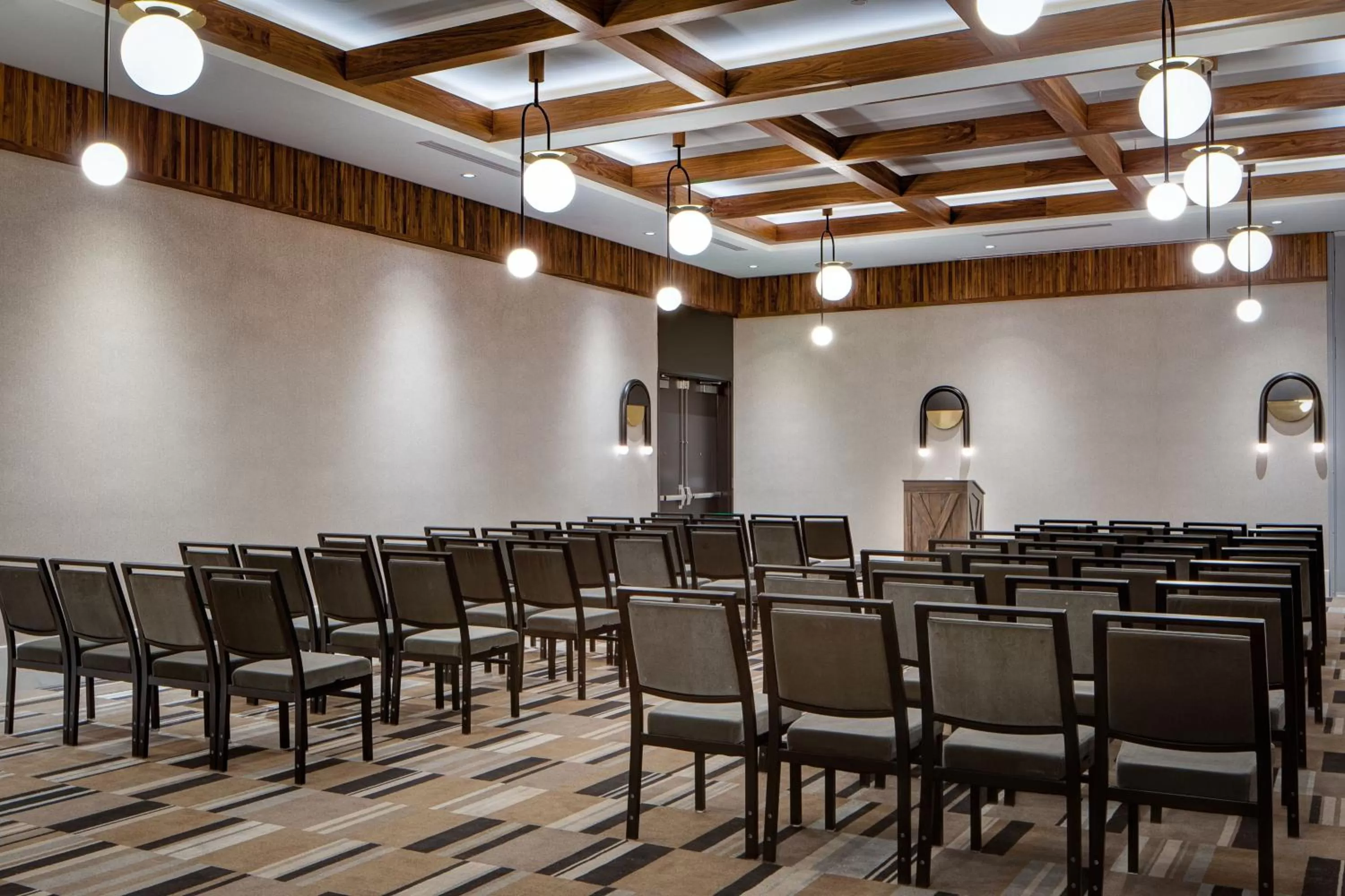 Meeting/conference room in Le Meridien Salt Lake City Downtown