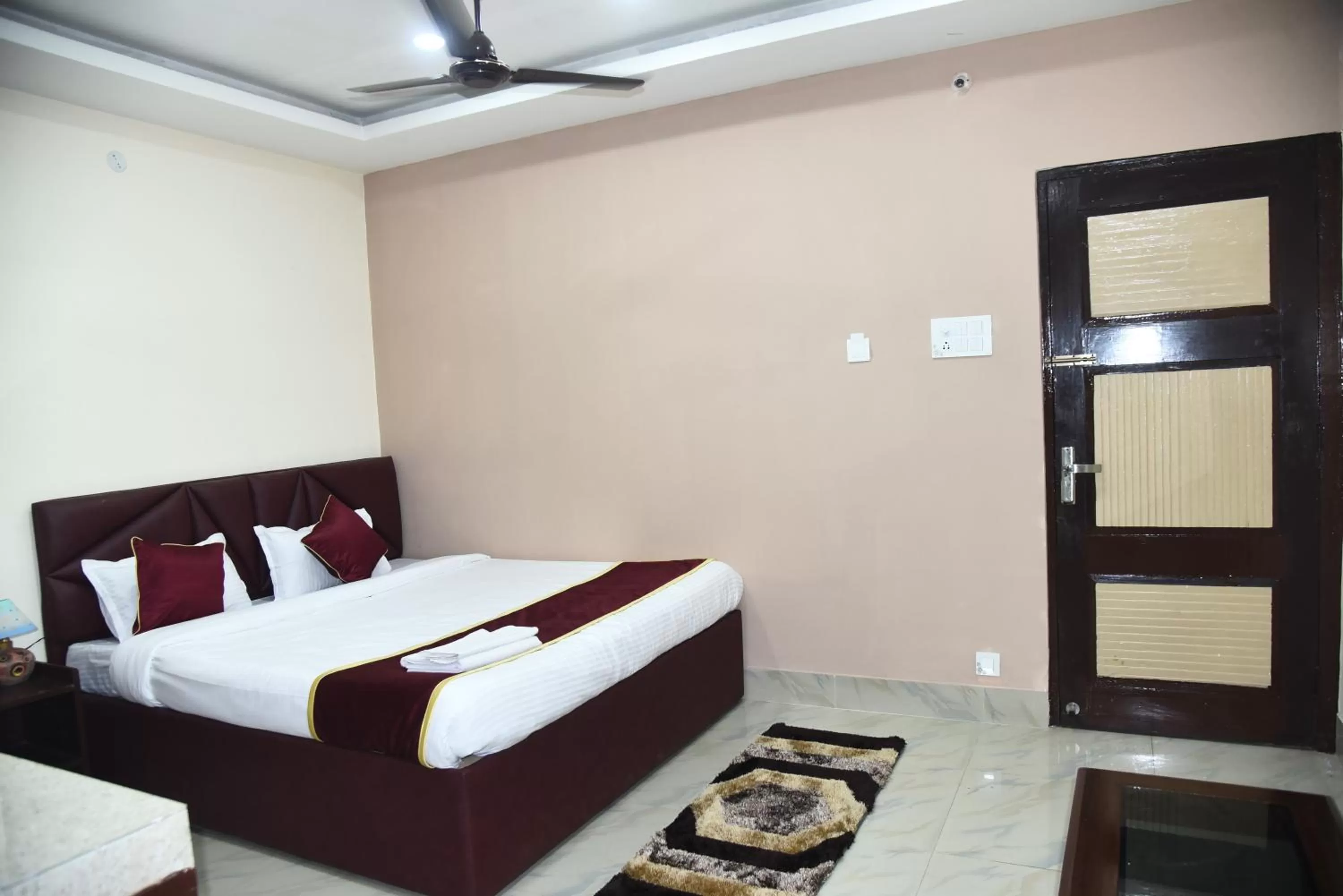 Bedroom, Bed in URBAN COTTAGE