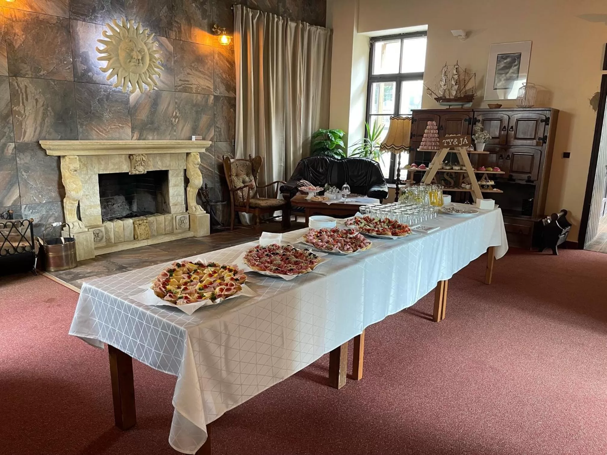 Restaurant/Places to Eat in Hotel Veveří