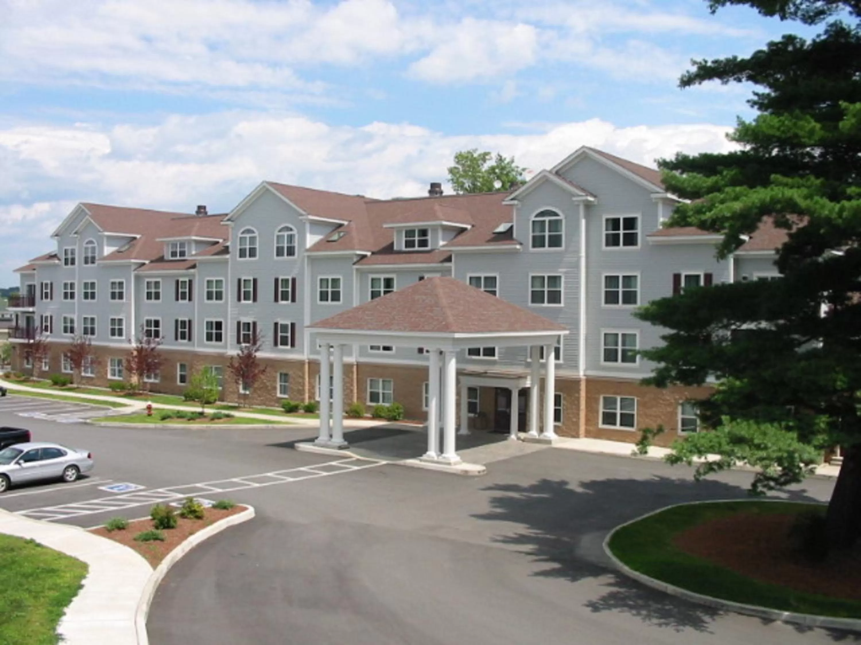 Property building in Holiday Inn Express Hotel & Suites White River Junction by IHG