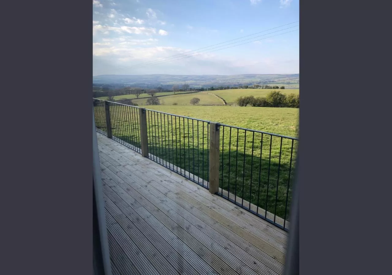 Balcony/Terrace in Chevin End Guest House