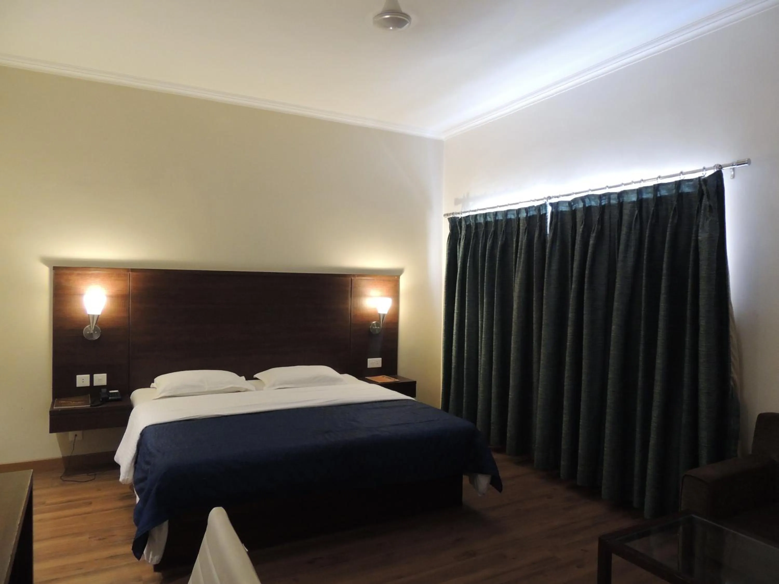 Bed in Diamond Hotel