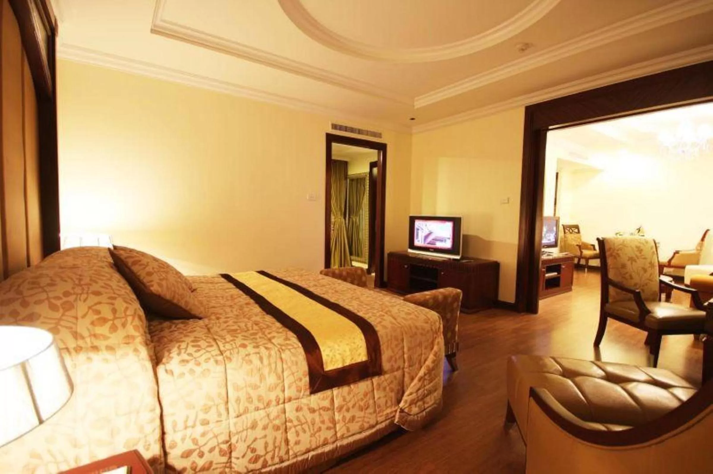 Photo of the whole room, Bed in LK Residence