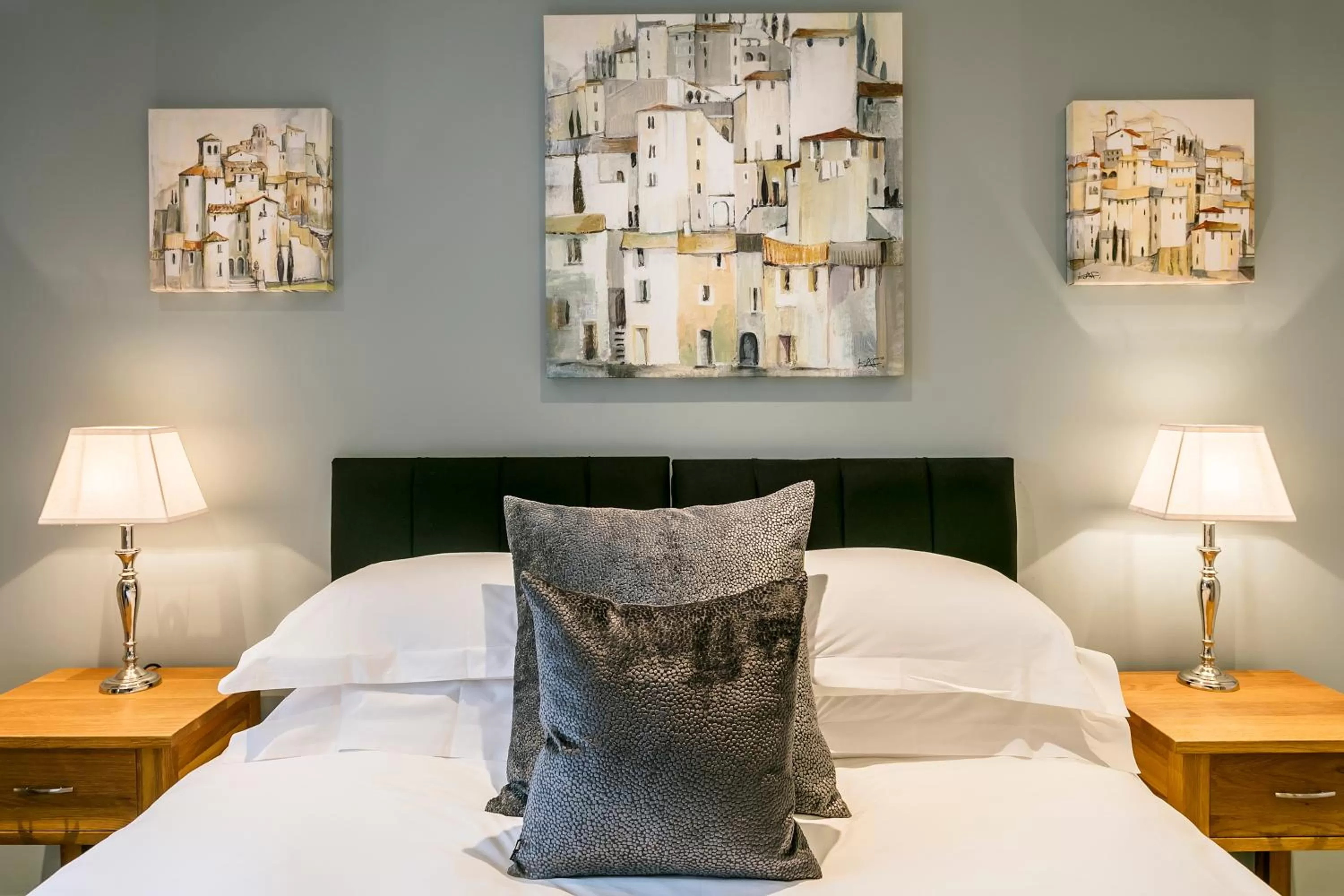 Bedroom, Bed in The Lodge @ Carus Green