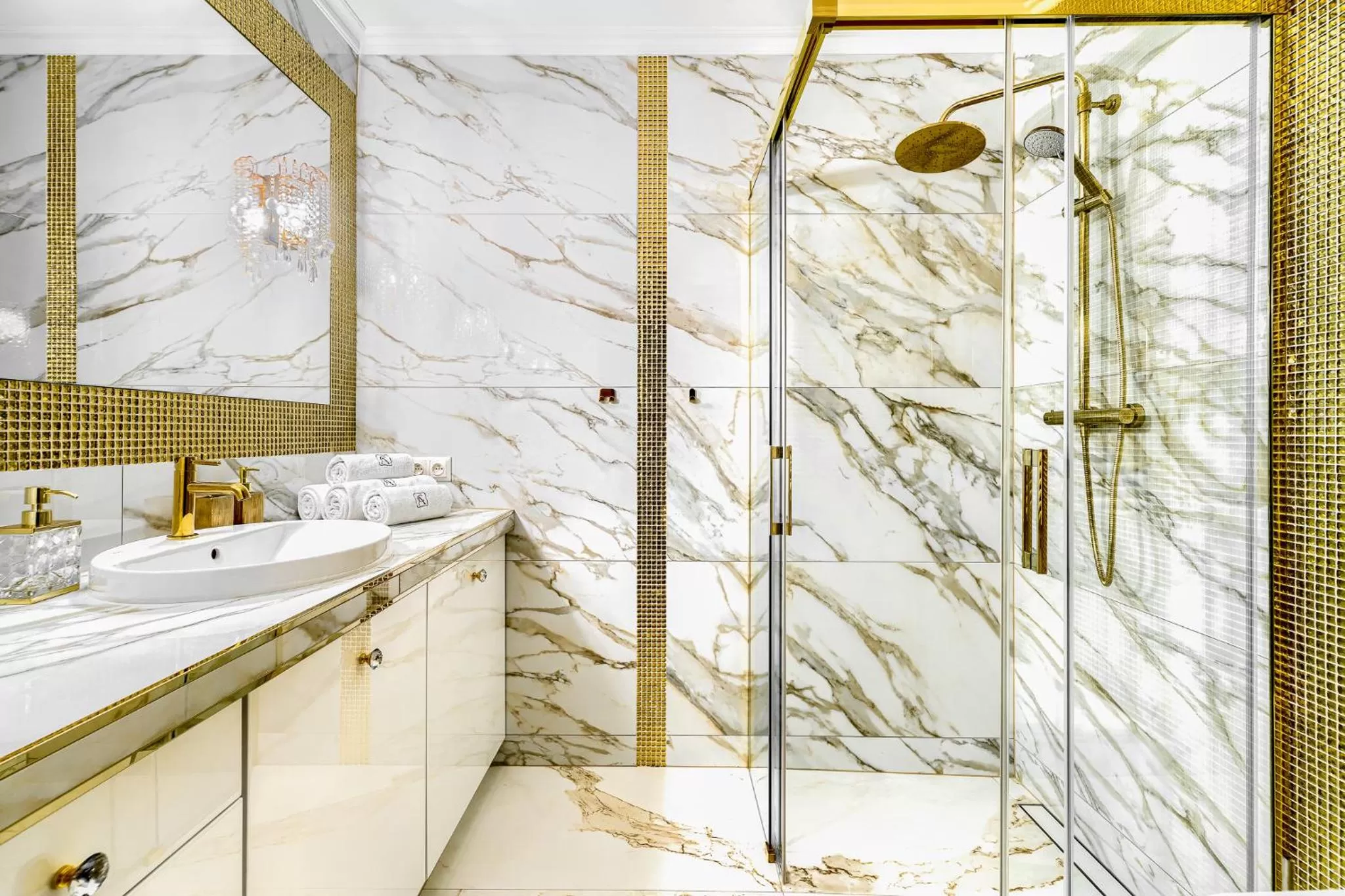 Shower, Winter in Dune Resort Mielno - A