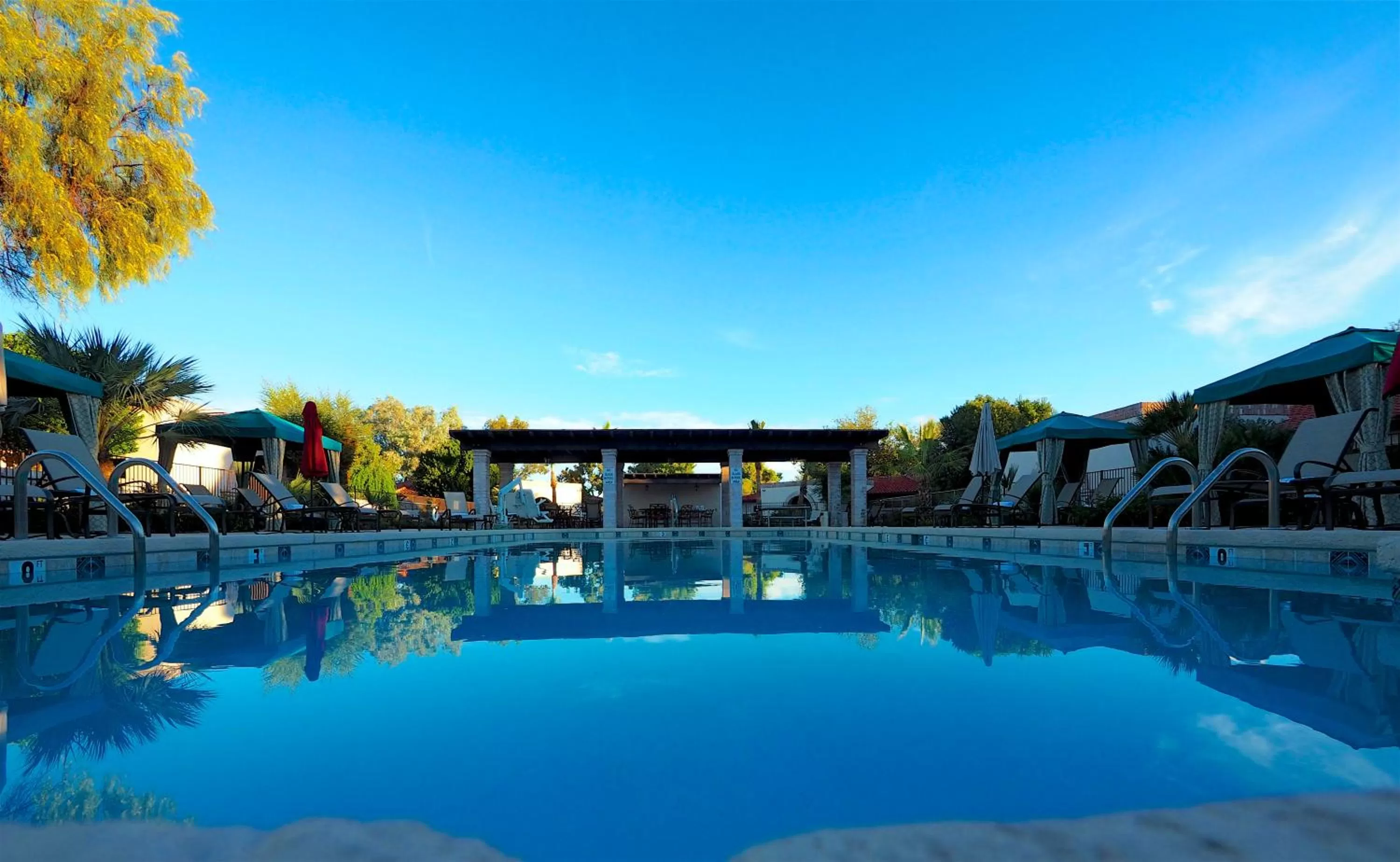 Swimming pool in Tubac Golf Resort & Spa
