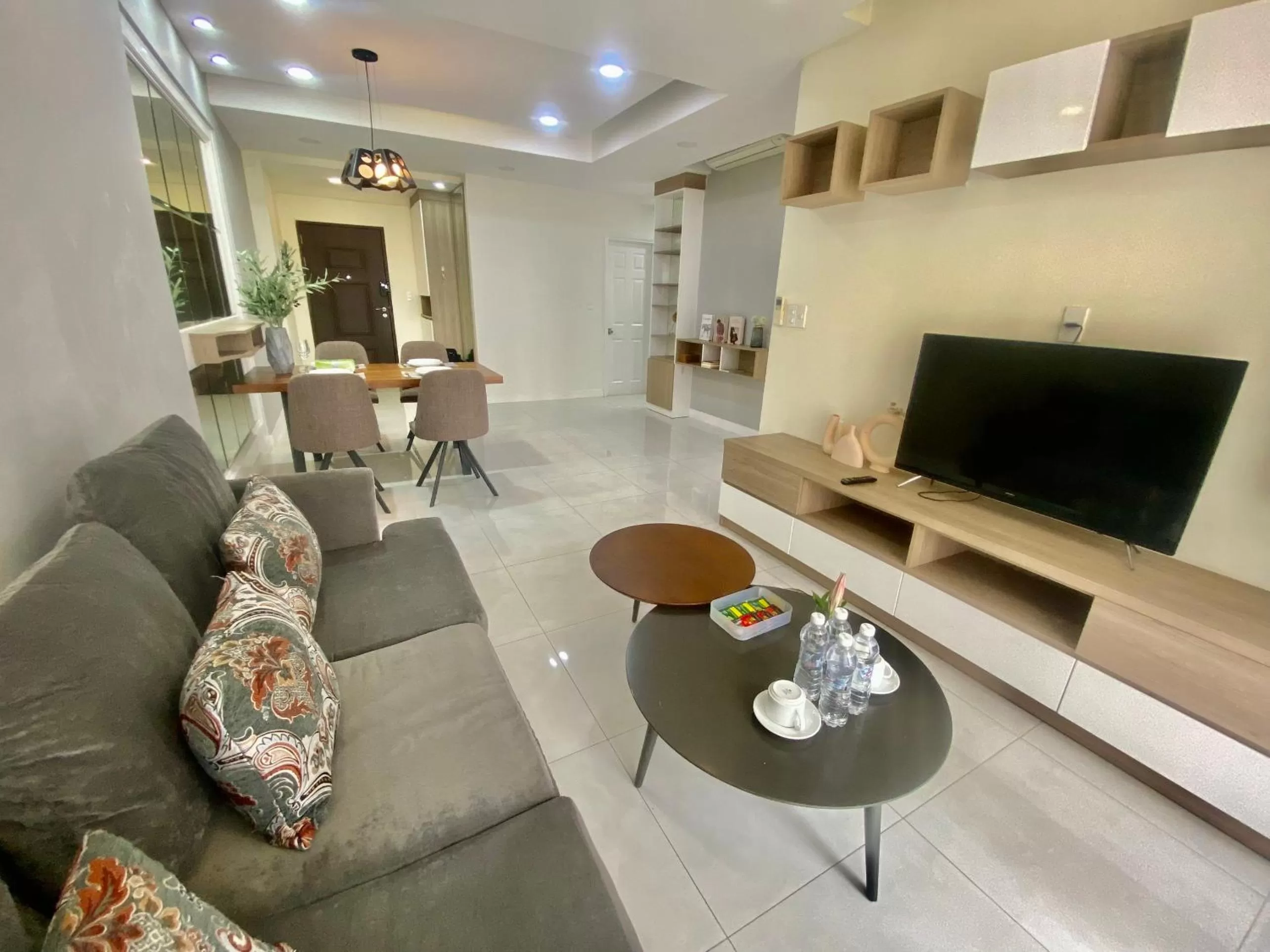 Living room, TV/Entertainment Center in Convinia Apartment