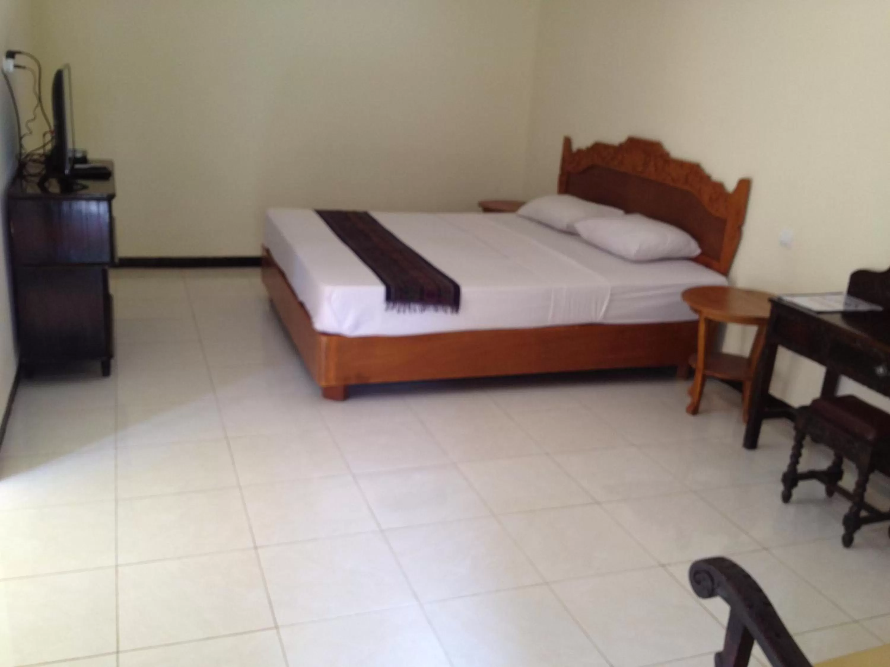 Bedroom, Room Photo in Astina Hotel