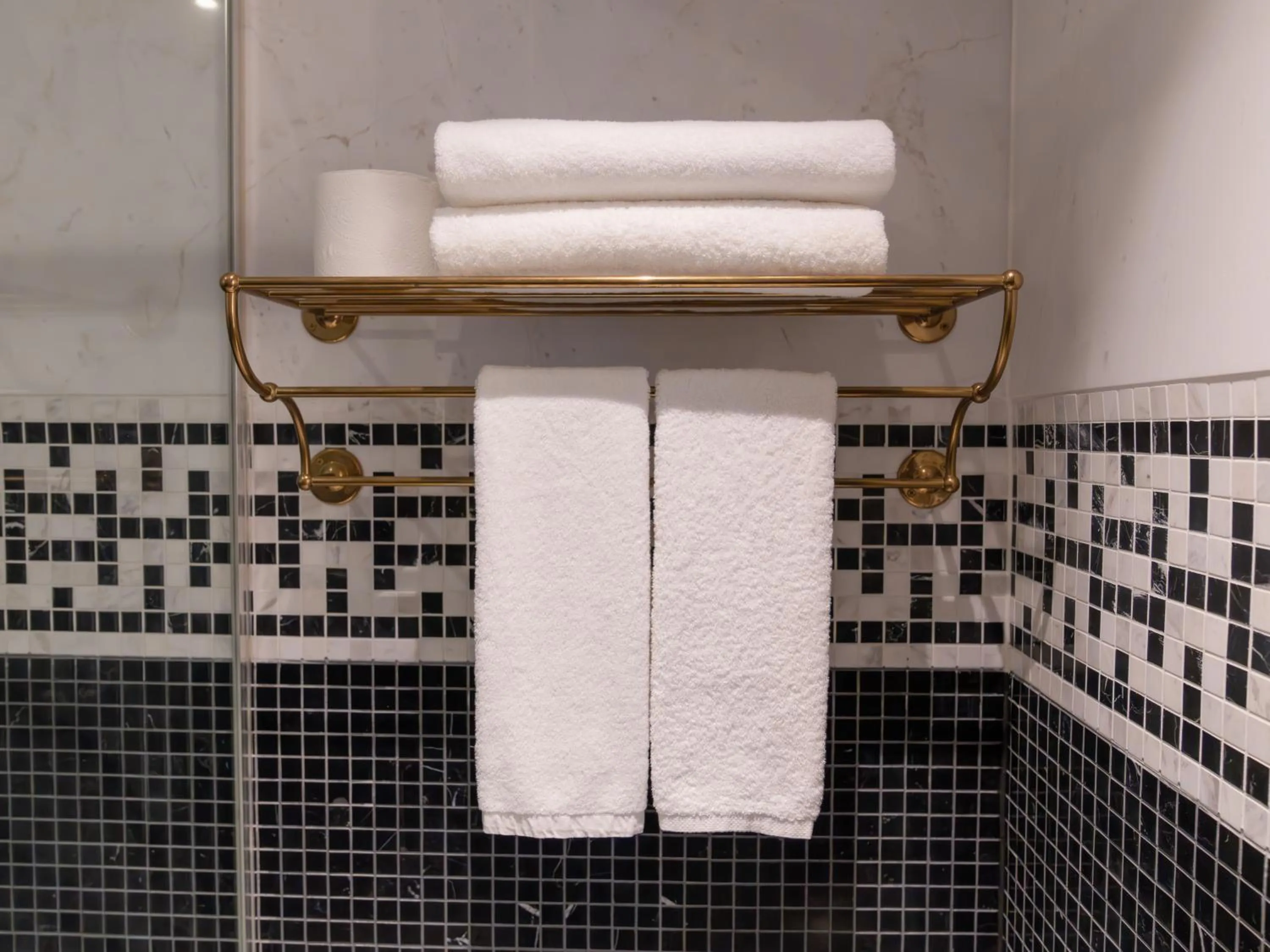 Toilet in Hotel Crescendo Seoul