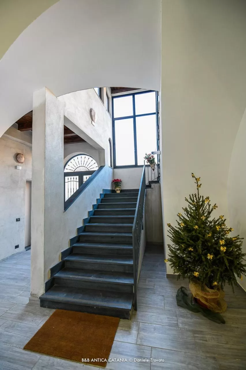 Lobby or reception in Antica Catania Accomodation