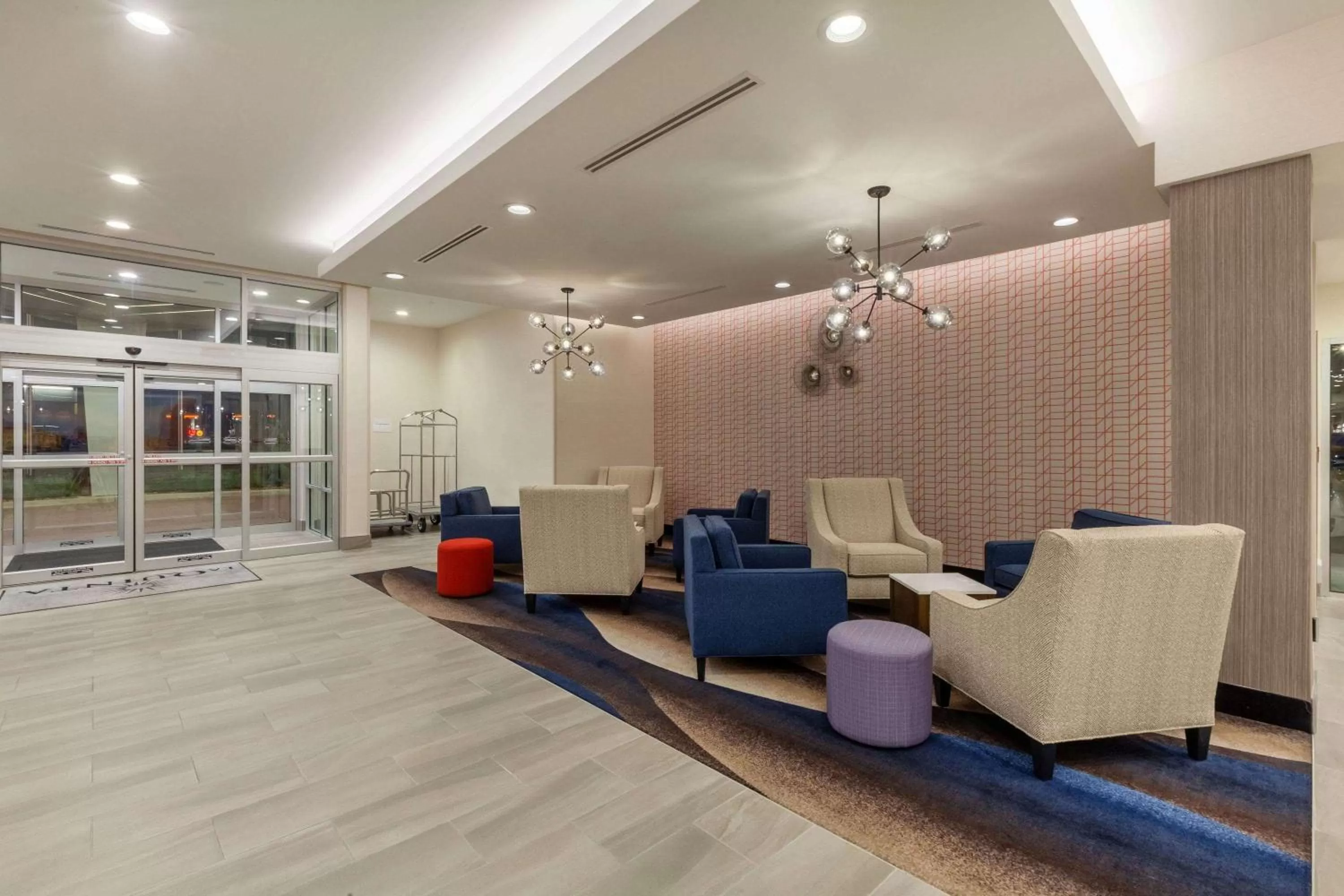 Lobby or reception in La Quinta Inn & Suites by Wyndham Lafayette Oil Center