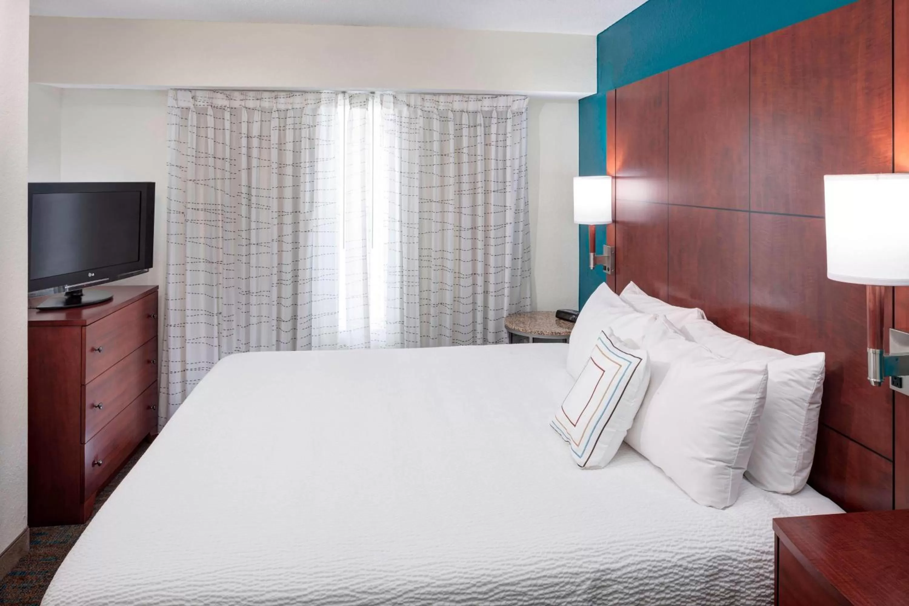 Bedroom, Bed in Residence Inn by Marriott Dothan