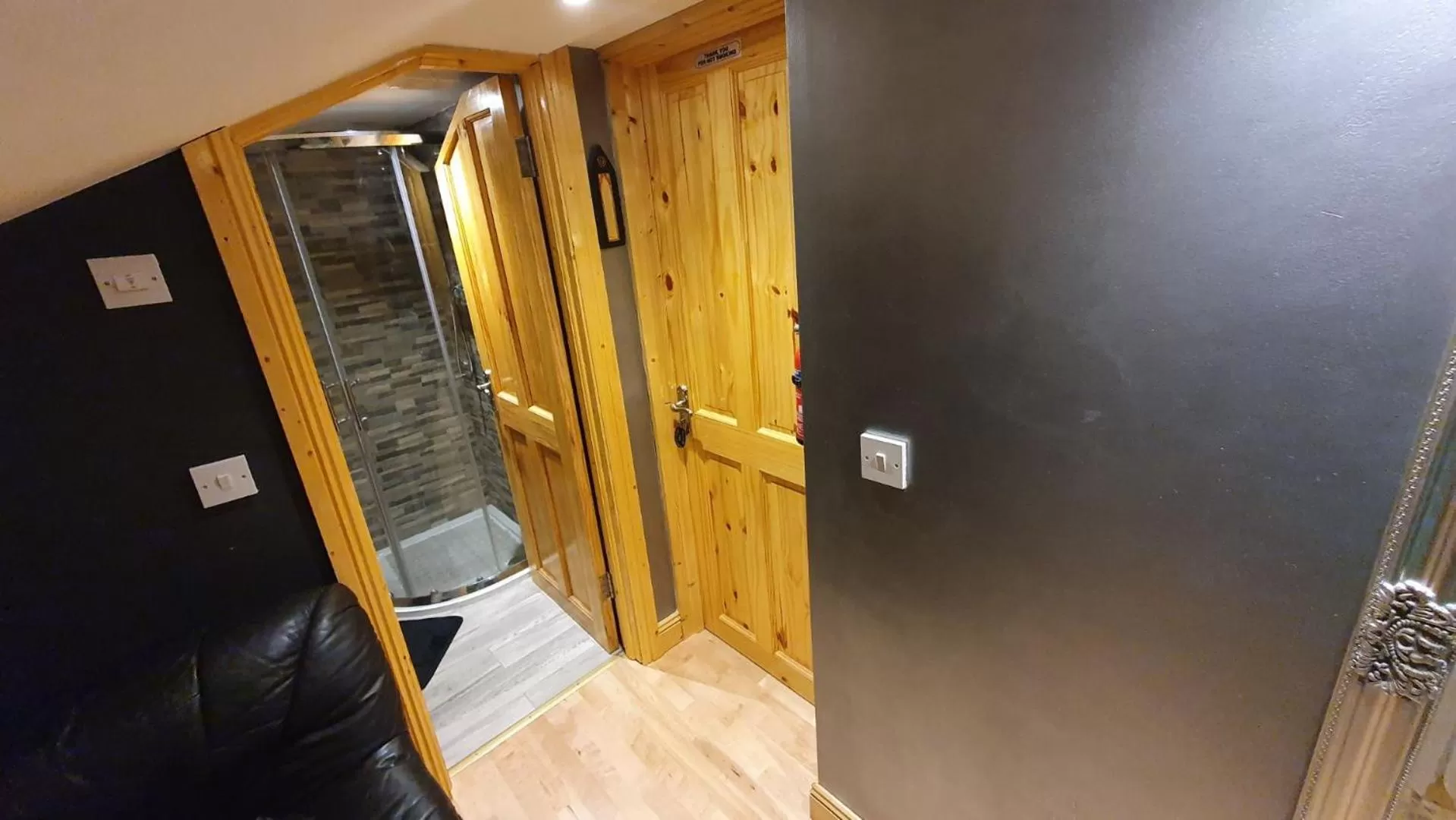 Bathroom in Forest Hills Lodge