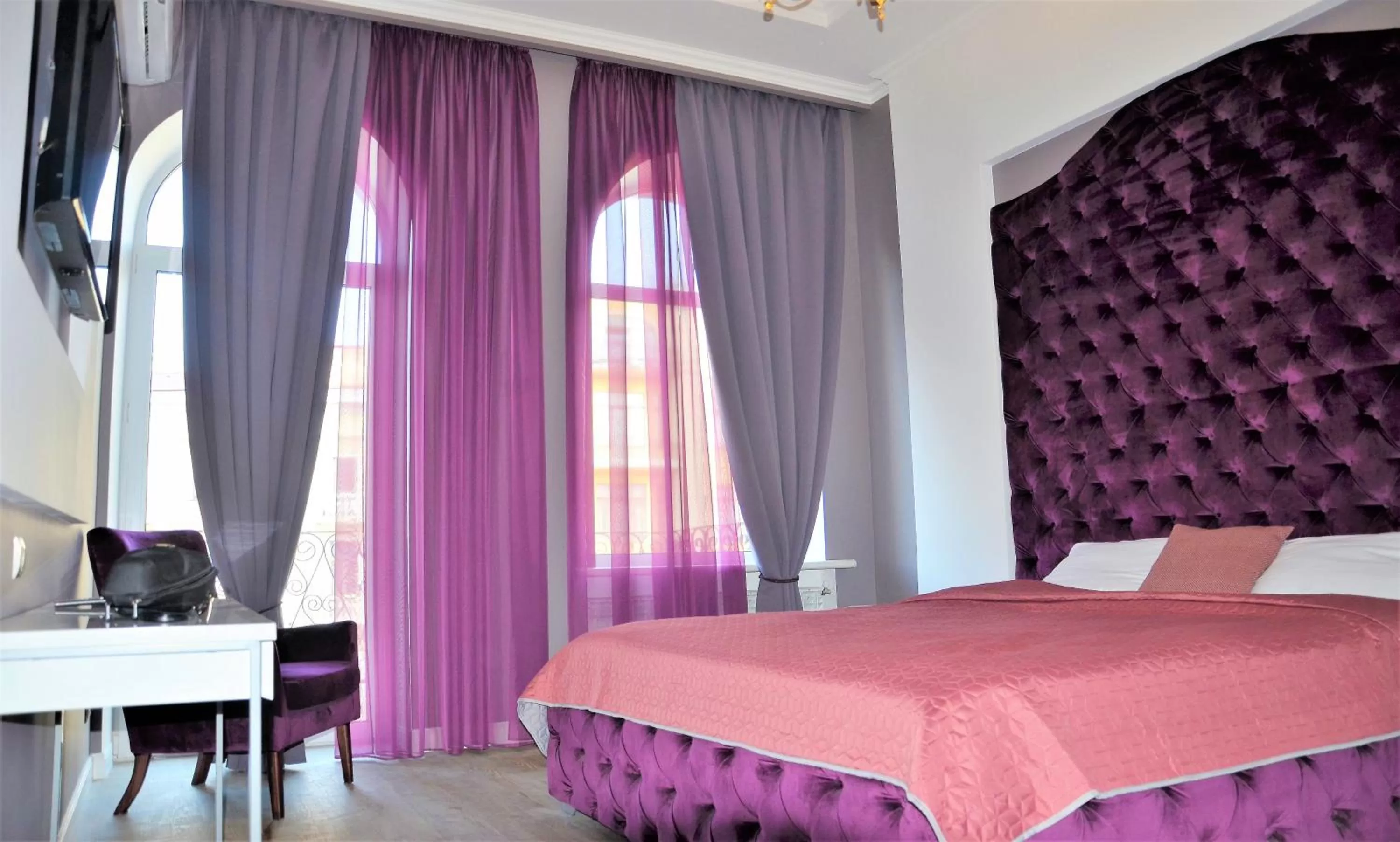 Bed in Kiev City Center