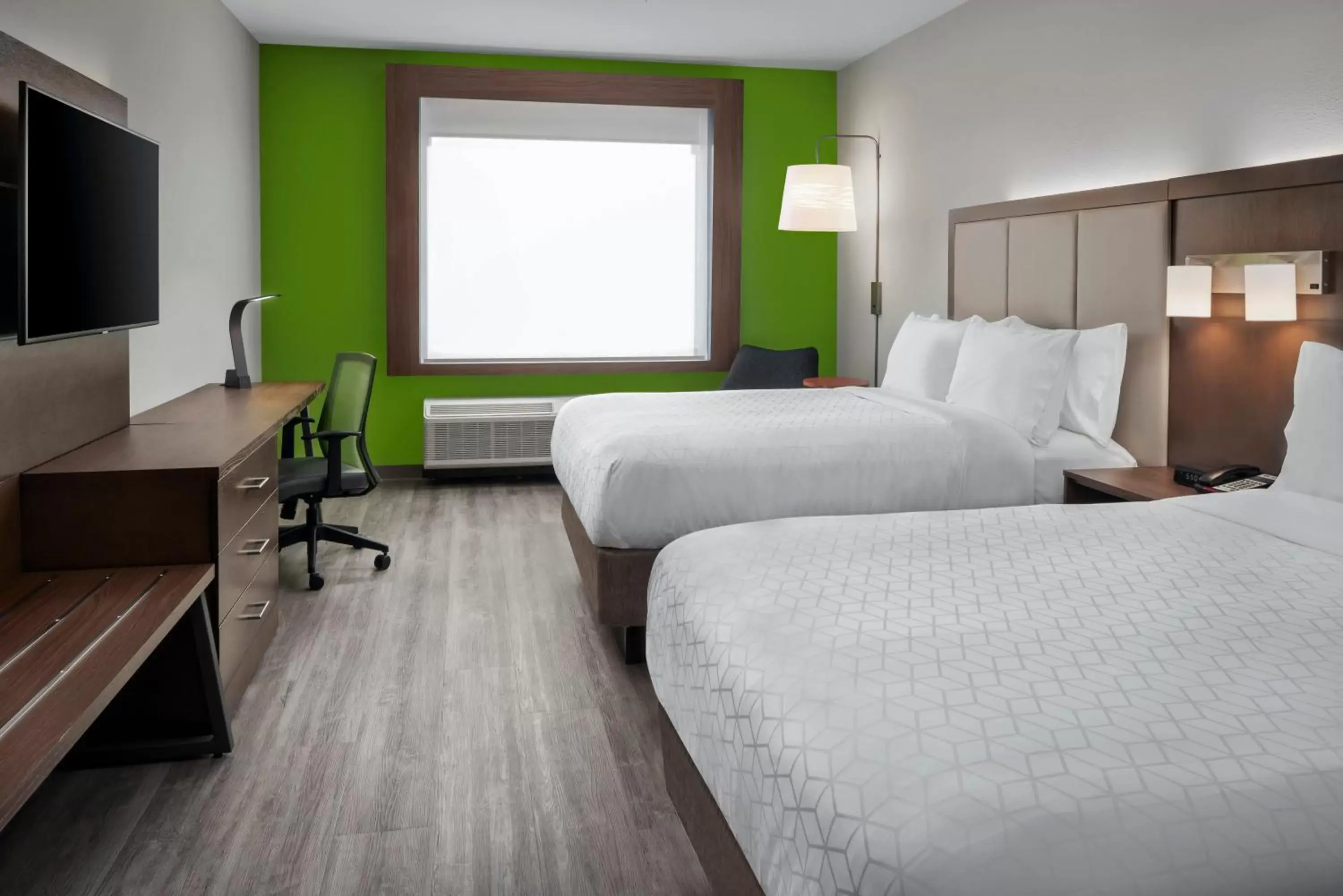 Queen Room with Two Queen Beds and Communications Mobility Accessible Roll-In Shower in Holiday Inn Express & Suites - Odessa I-20, an IHG Hotel Queen Room with Two Queen Beds and Communications Mobility Accessible Roll-In Shower in Holiday Inn Express & Suites - Odessa I-20, an IHG Hotel