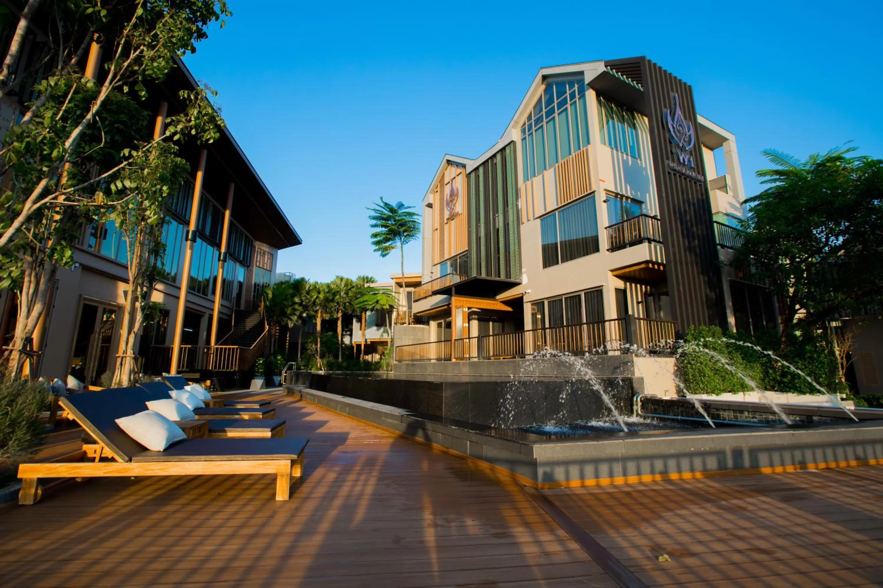 Property building in W1Bangkoknoi Hotel