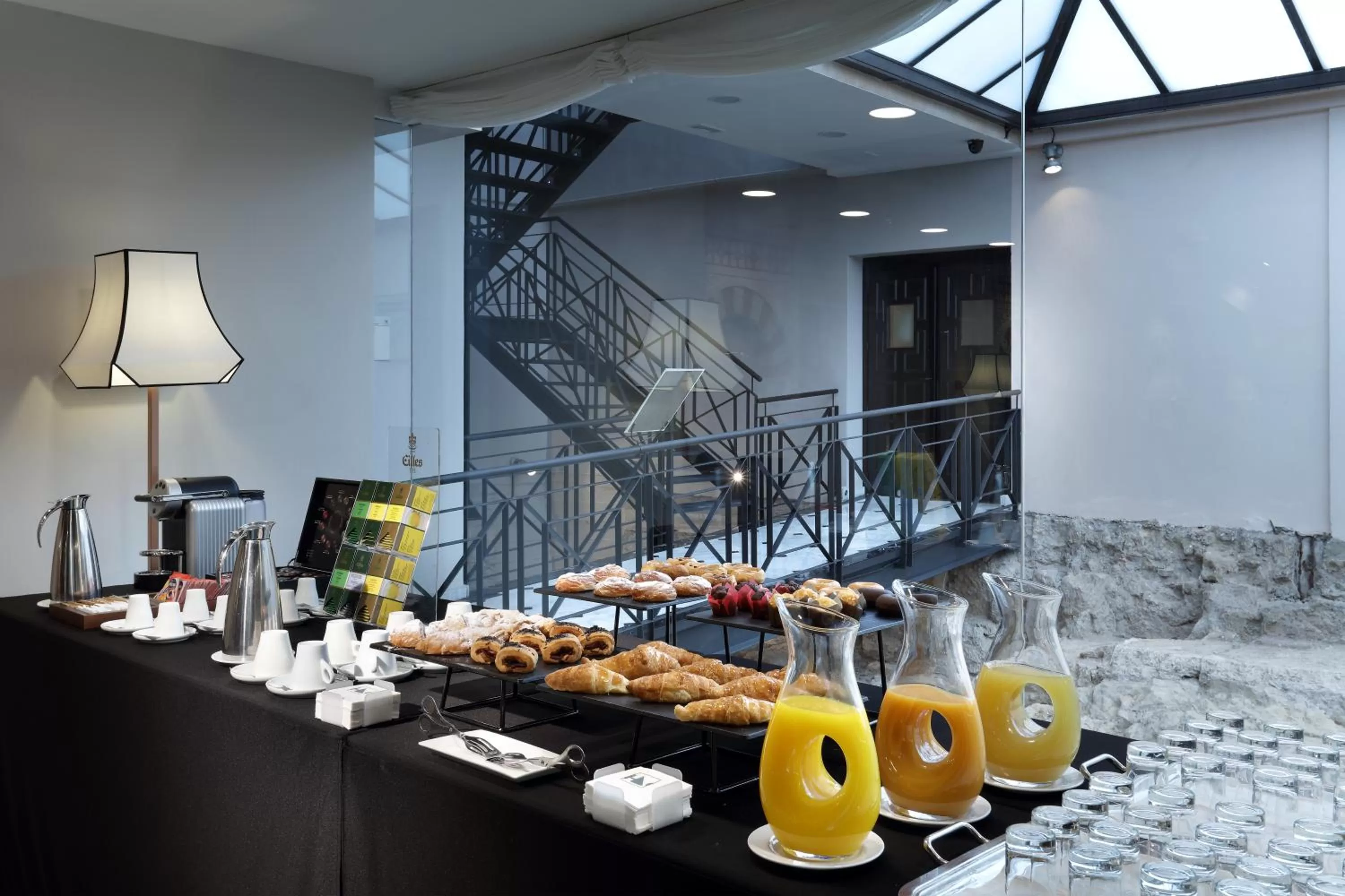 Buffet breakfast in Eurostars Conquistador