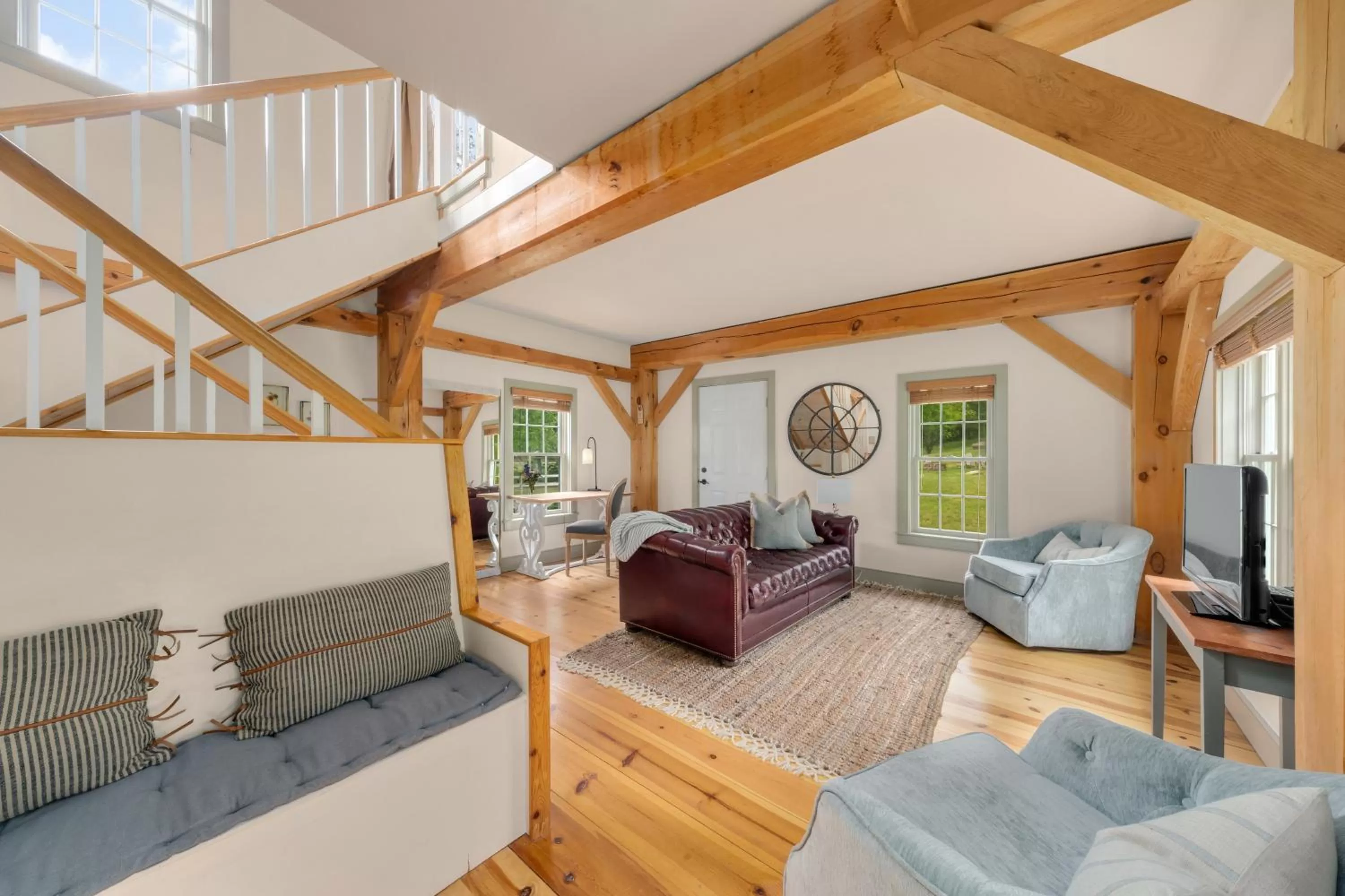 Living room in Inn at Silver Maple Farm