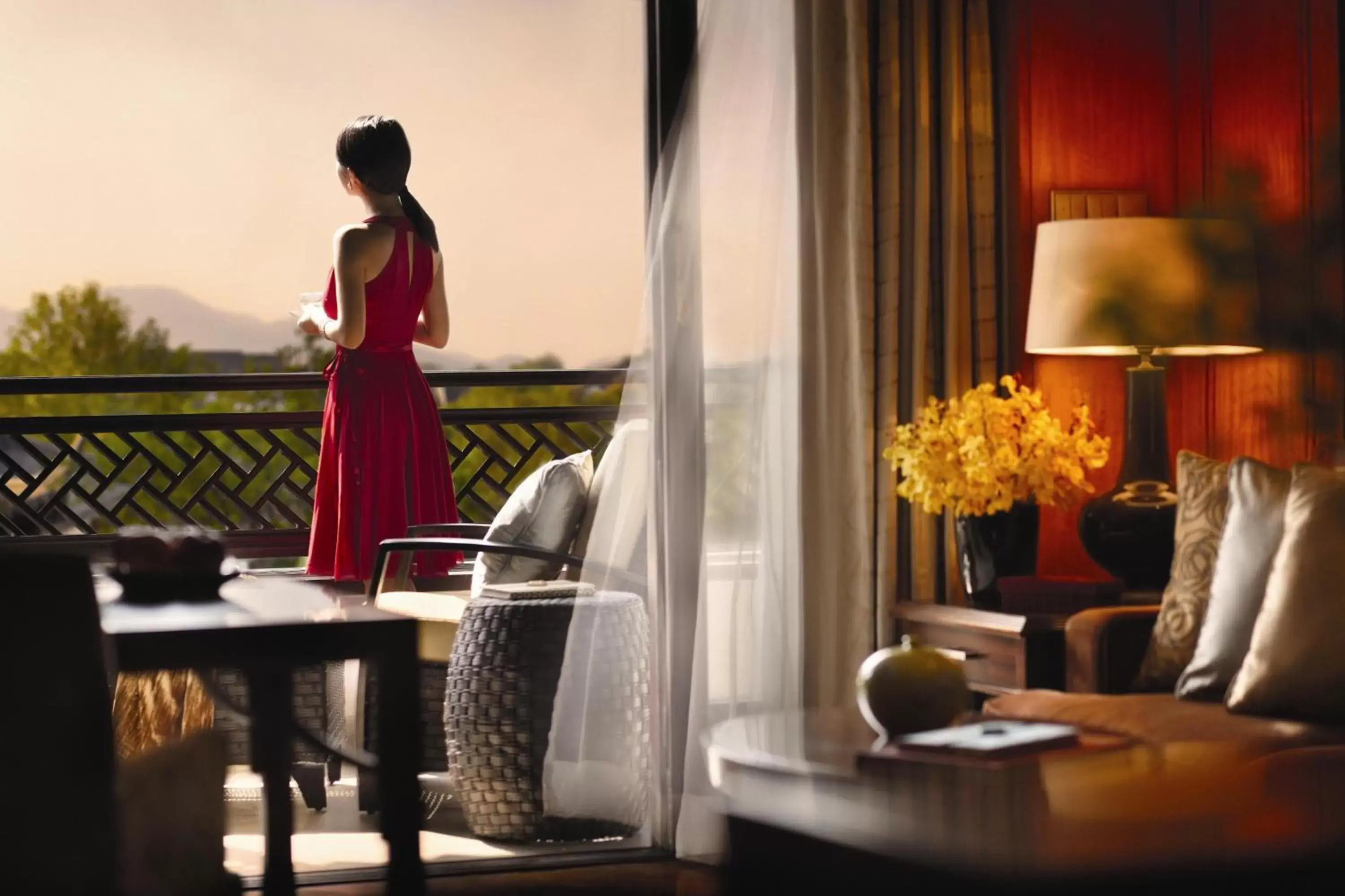 Premier Garden View Twin Room in Four Seasons Hotel Hangzhou at West Lake Premier Garden View Twin Room in Four Seasons Hotel Hangzhou at West Lake