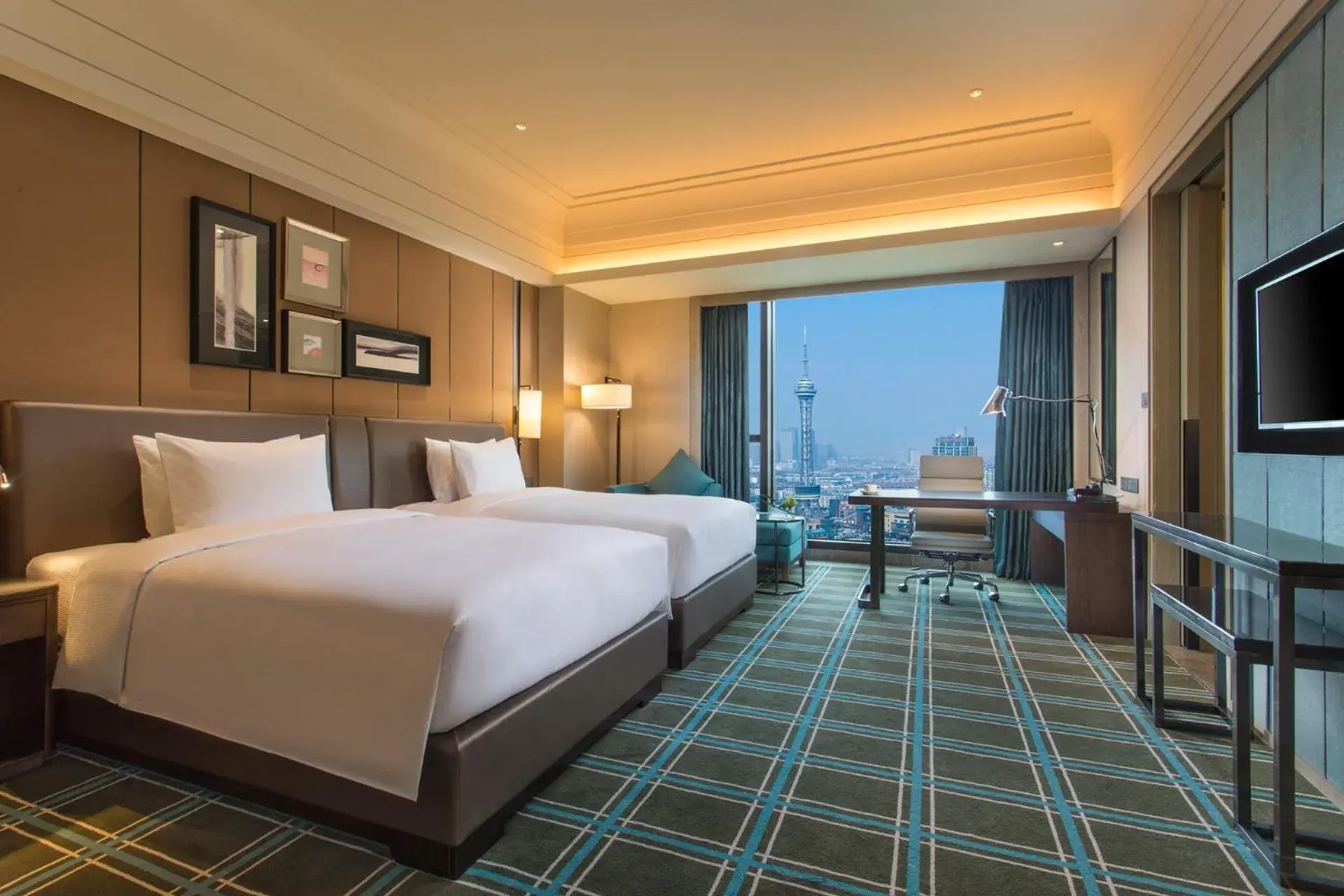 Executive Twin Room - Lounge Access in Hilton Changzhou Executive Twin Room - Lounge Access in Hilton Changzhou