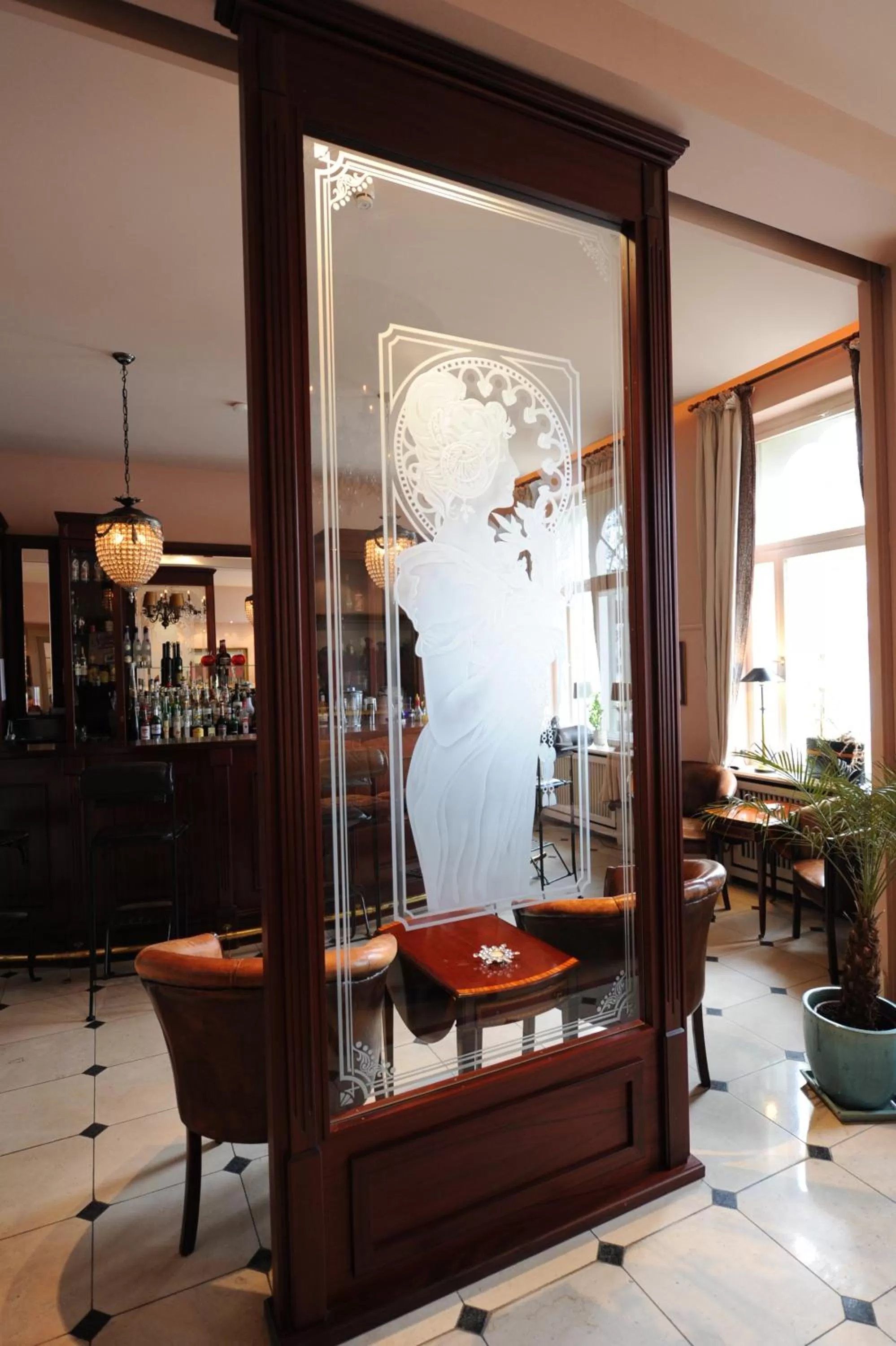 Lounge or bar in Hotel Niederländischer Hof