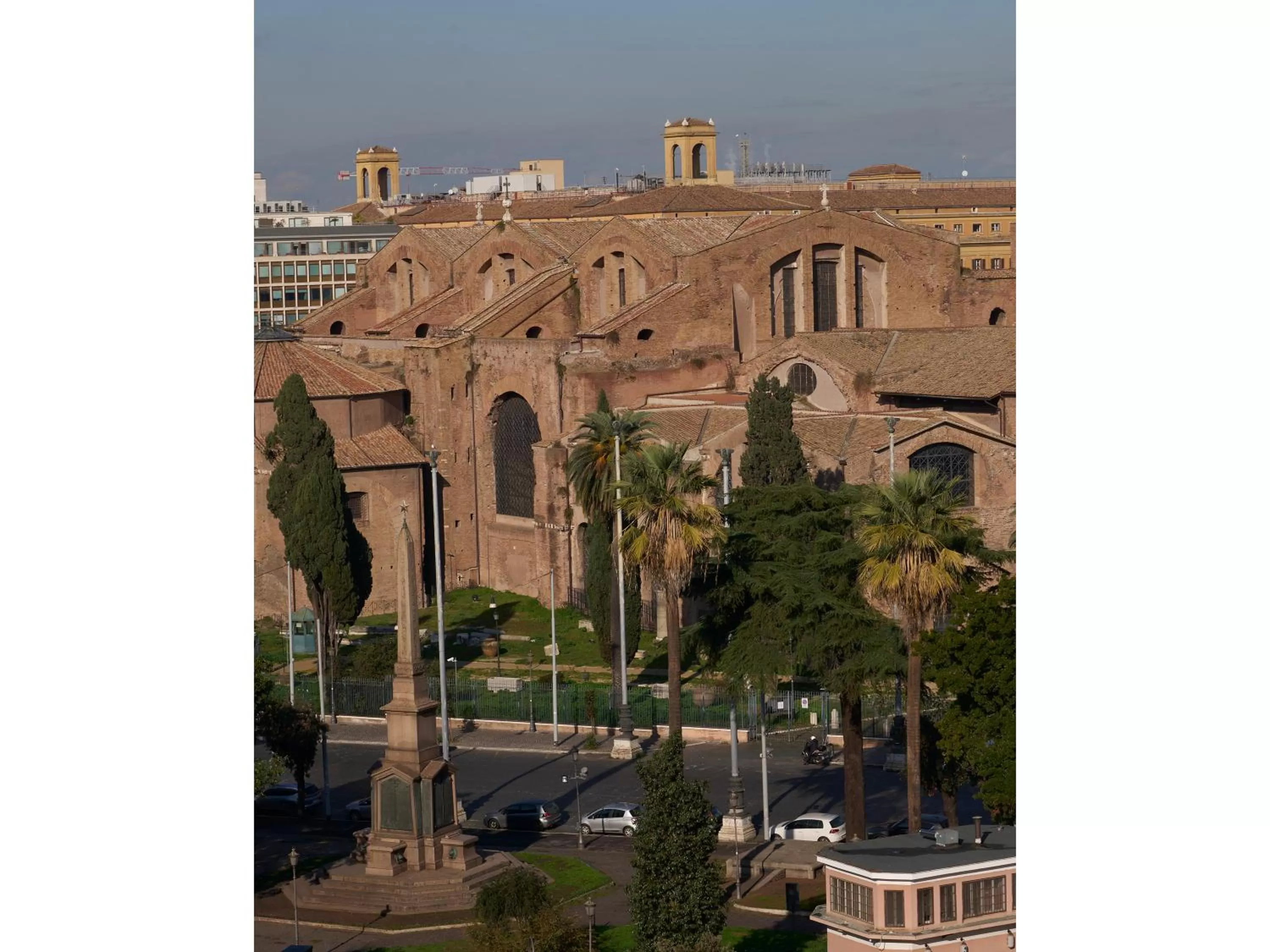 Property building in Golden Tulip Rome Piram