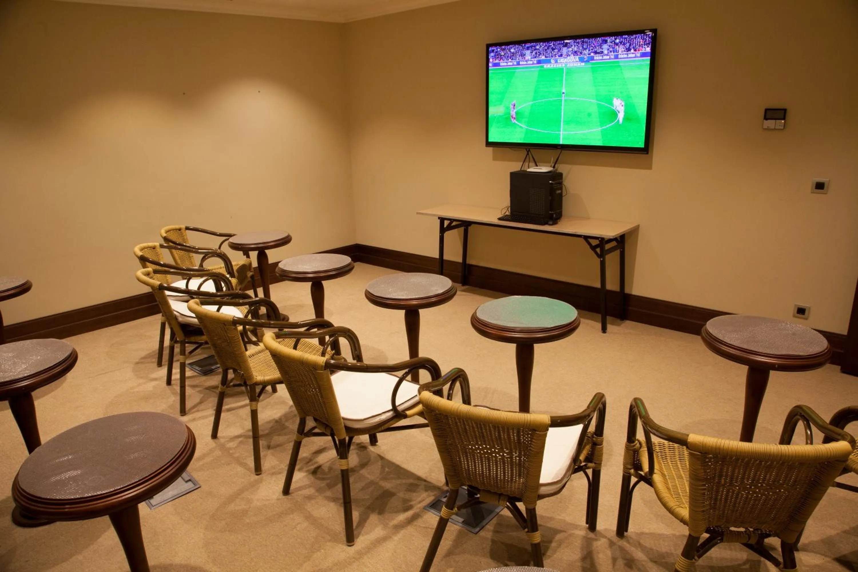 Game Room in Nova Plaza Boutique Hotel & Spa