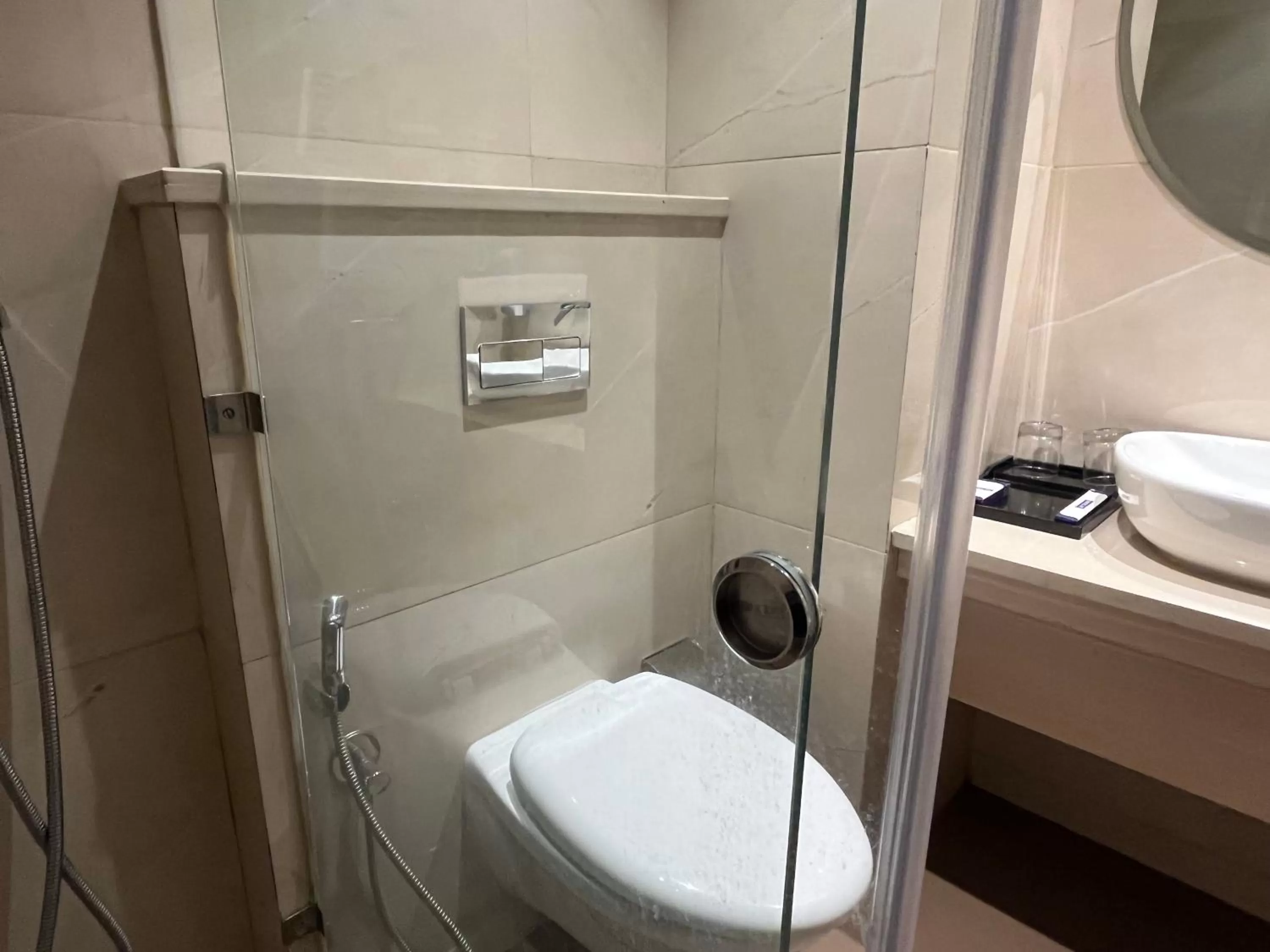 Bathroom in RRV Hotel