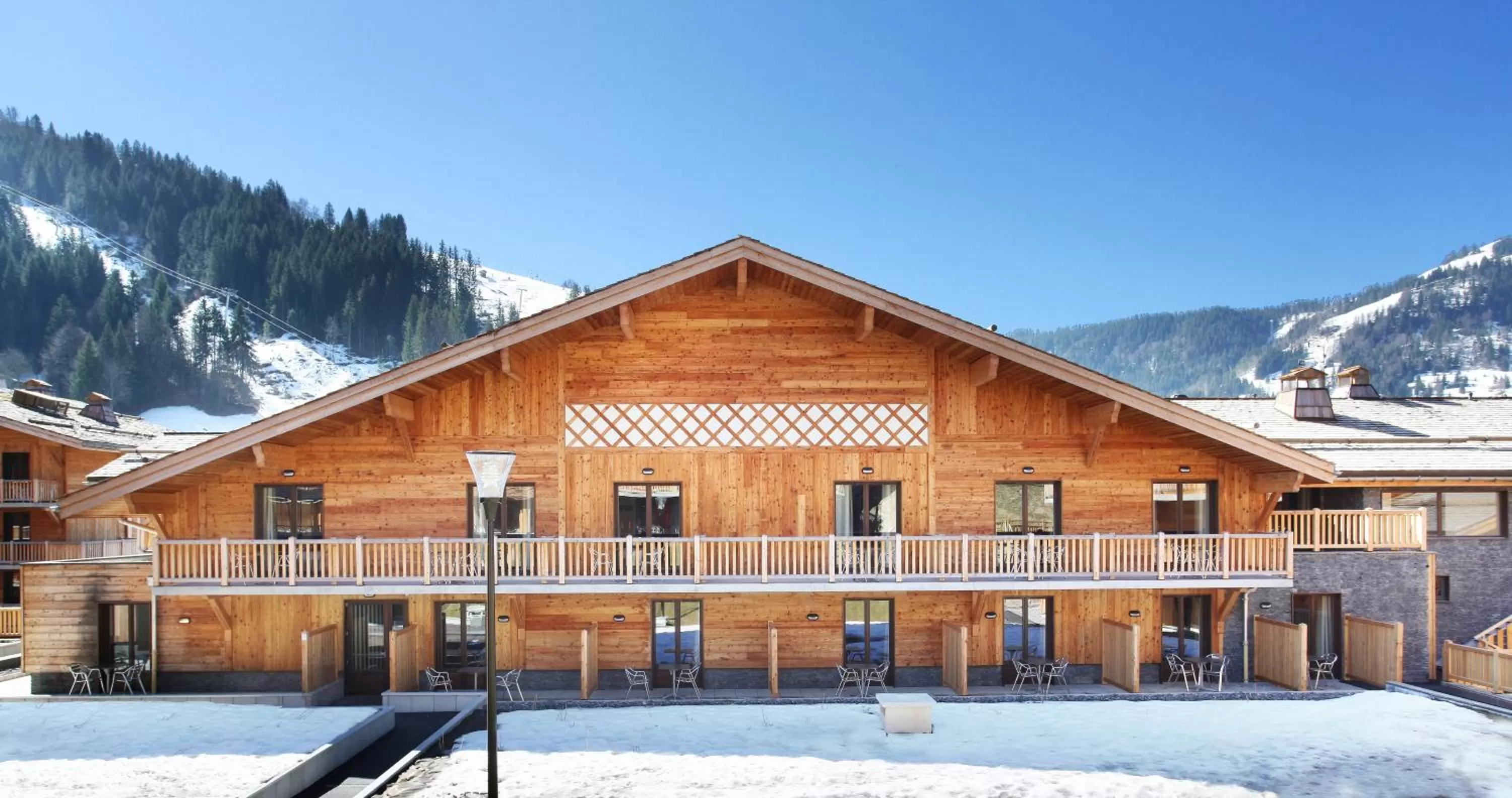 Facade/entrance in Hôtel et Spa Le Chamois by Odalys
