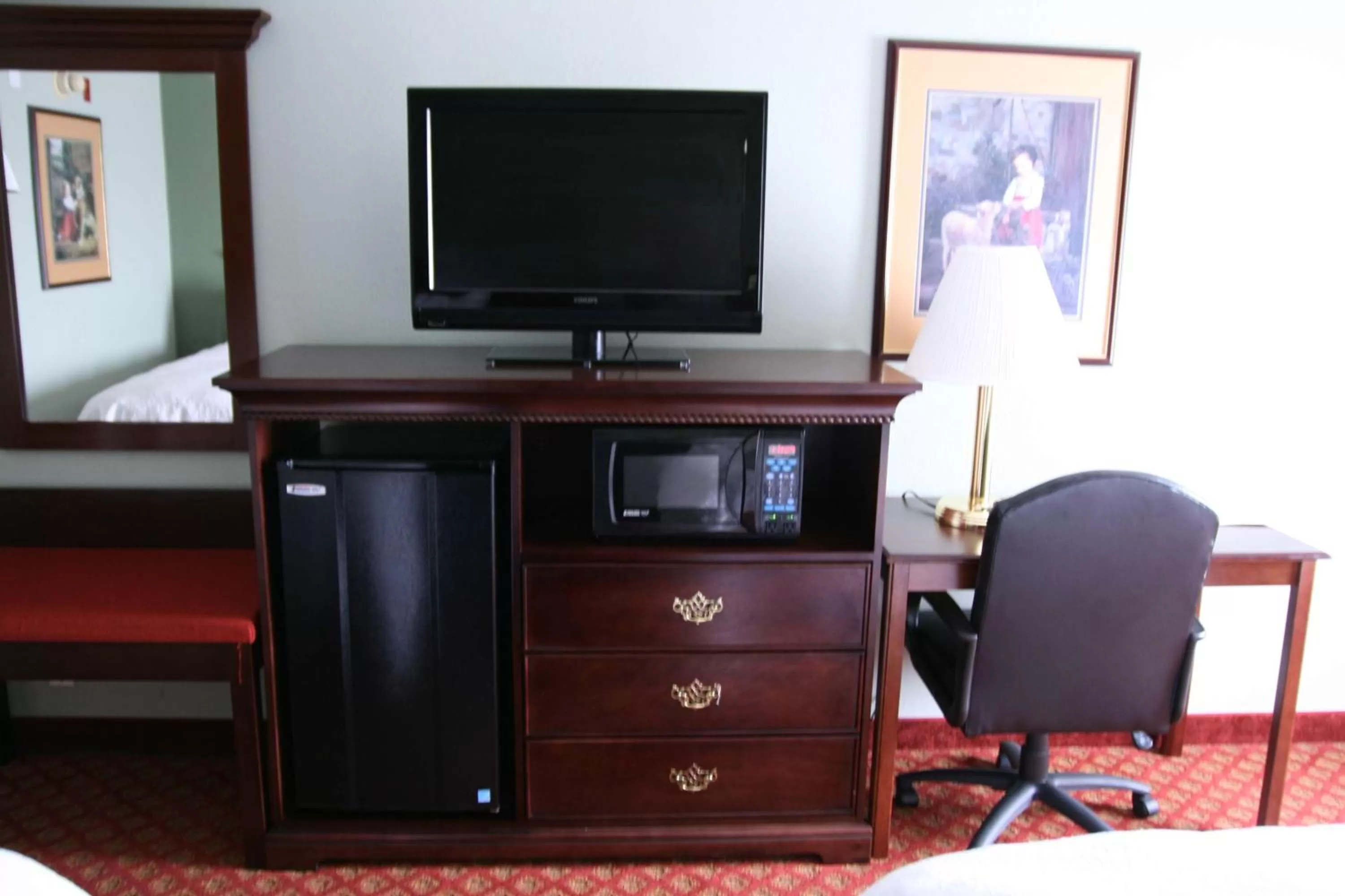 Bed in Hampton Inn - Hillsville