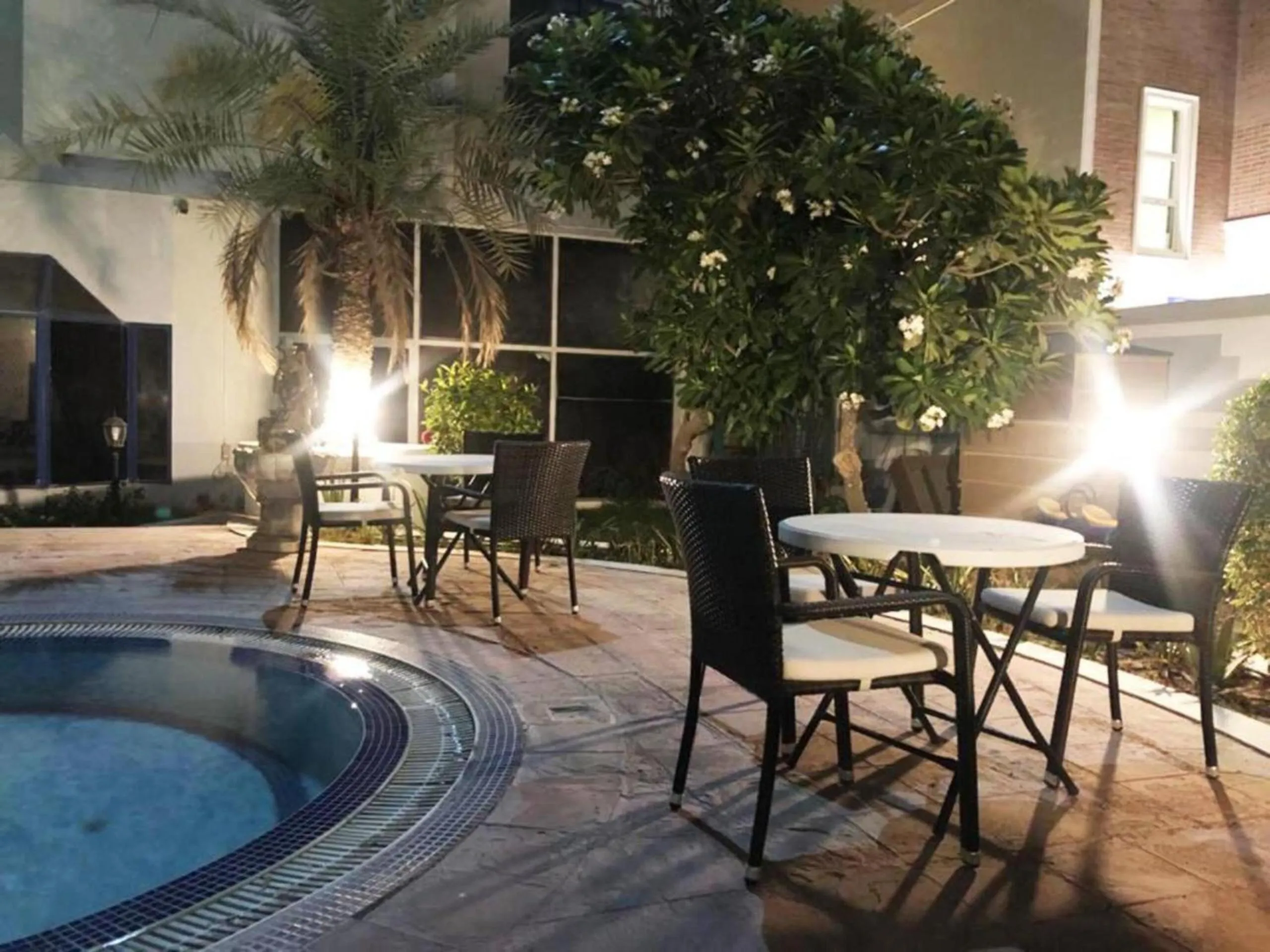 Swimming pool in Majestic Hotel