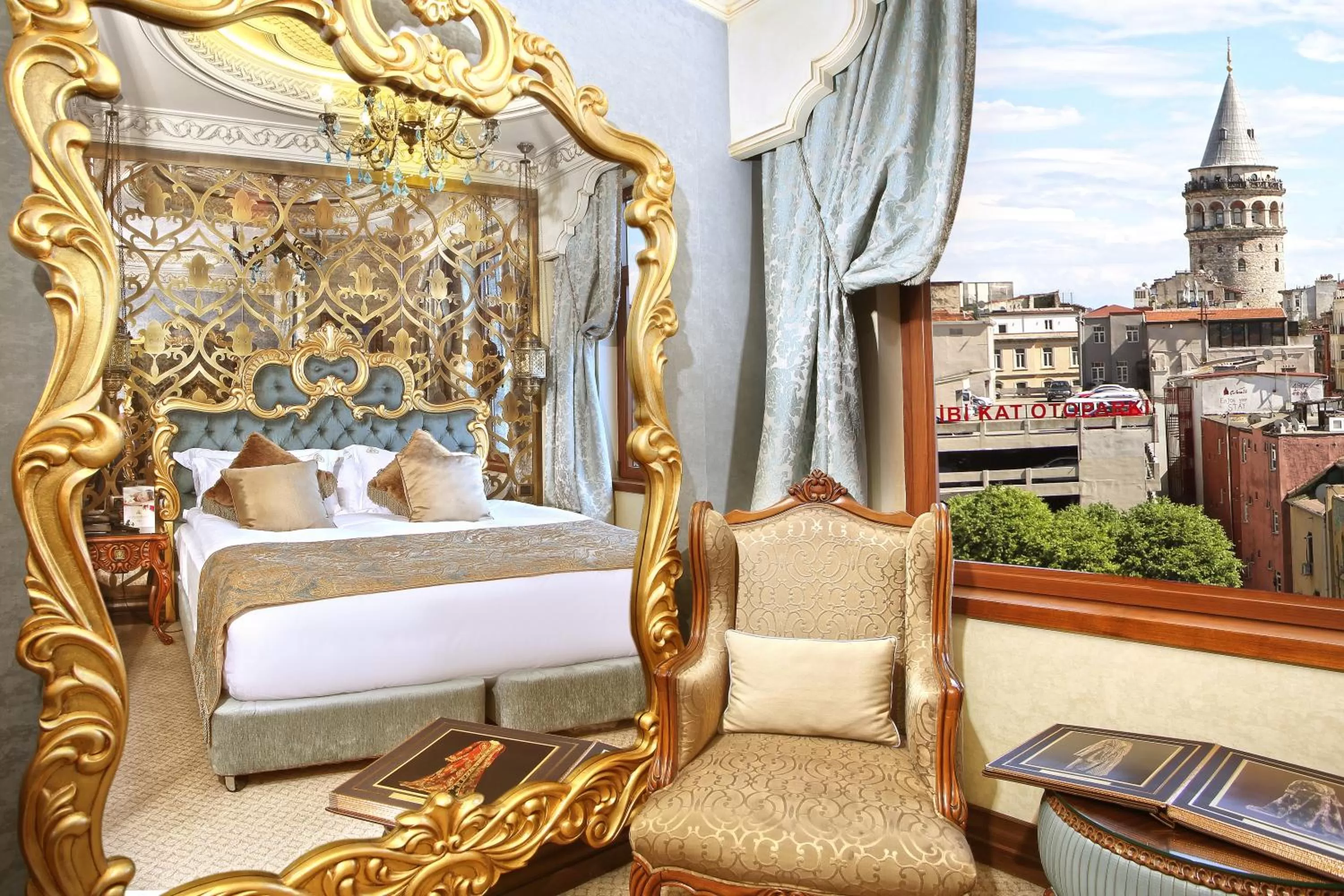 Bed in Daru Sultan Hotels Galata