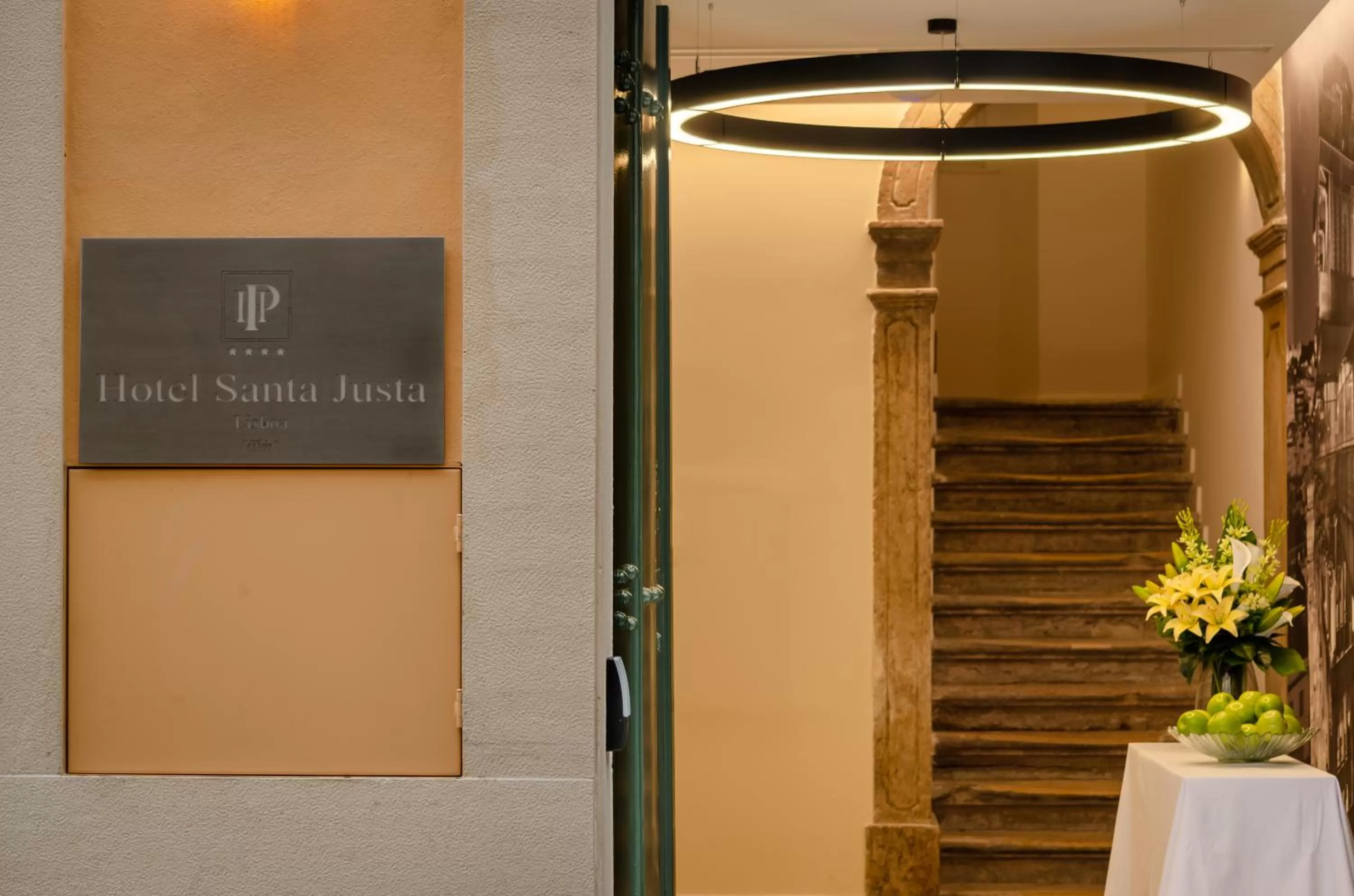 Facade/entrance in Hotel Santa Justa