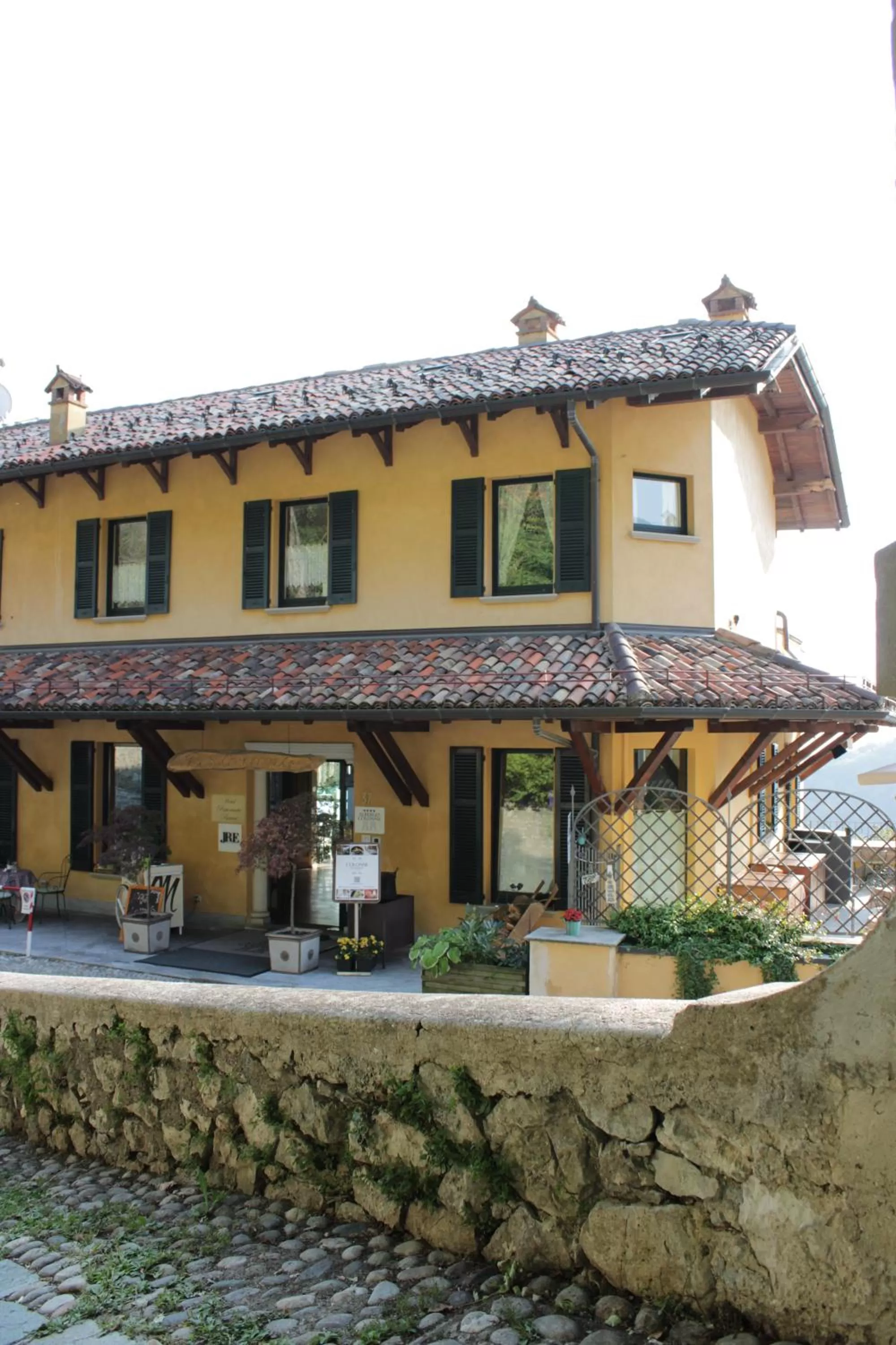 Property building in Hotel Colonne