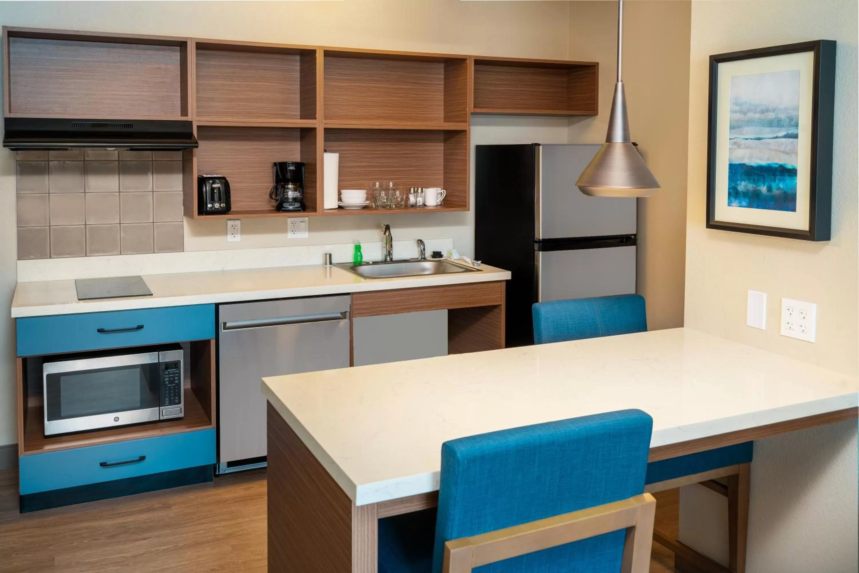 Kitchen or kitchenette in Candlewood Suites - Las Vegas - E Tropicana by IHG