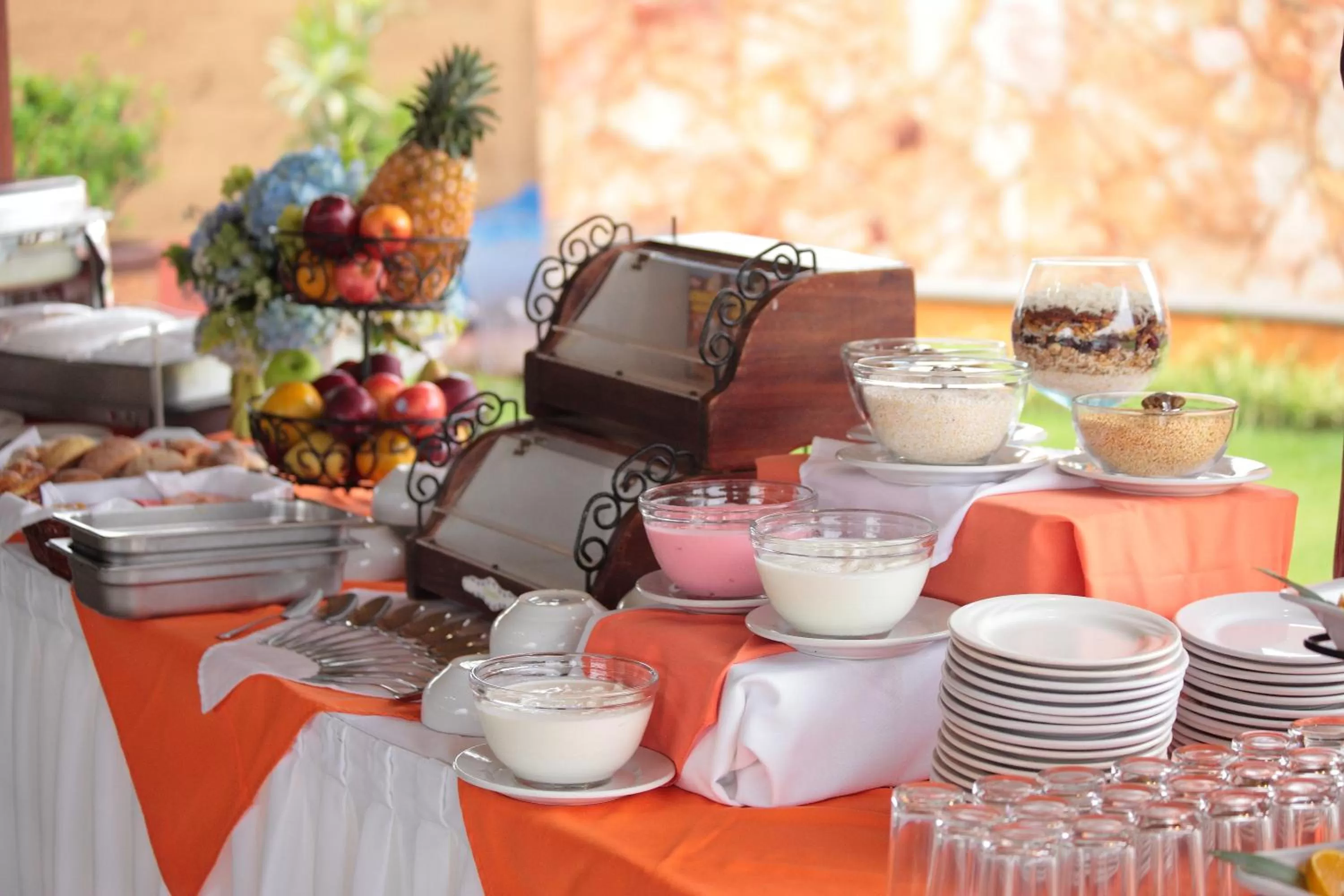 Breakfast in Hotel Real Del Valle