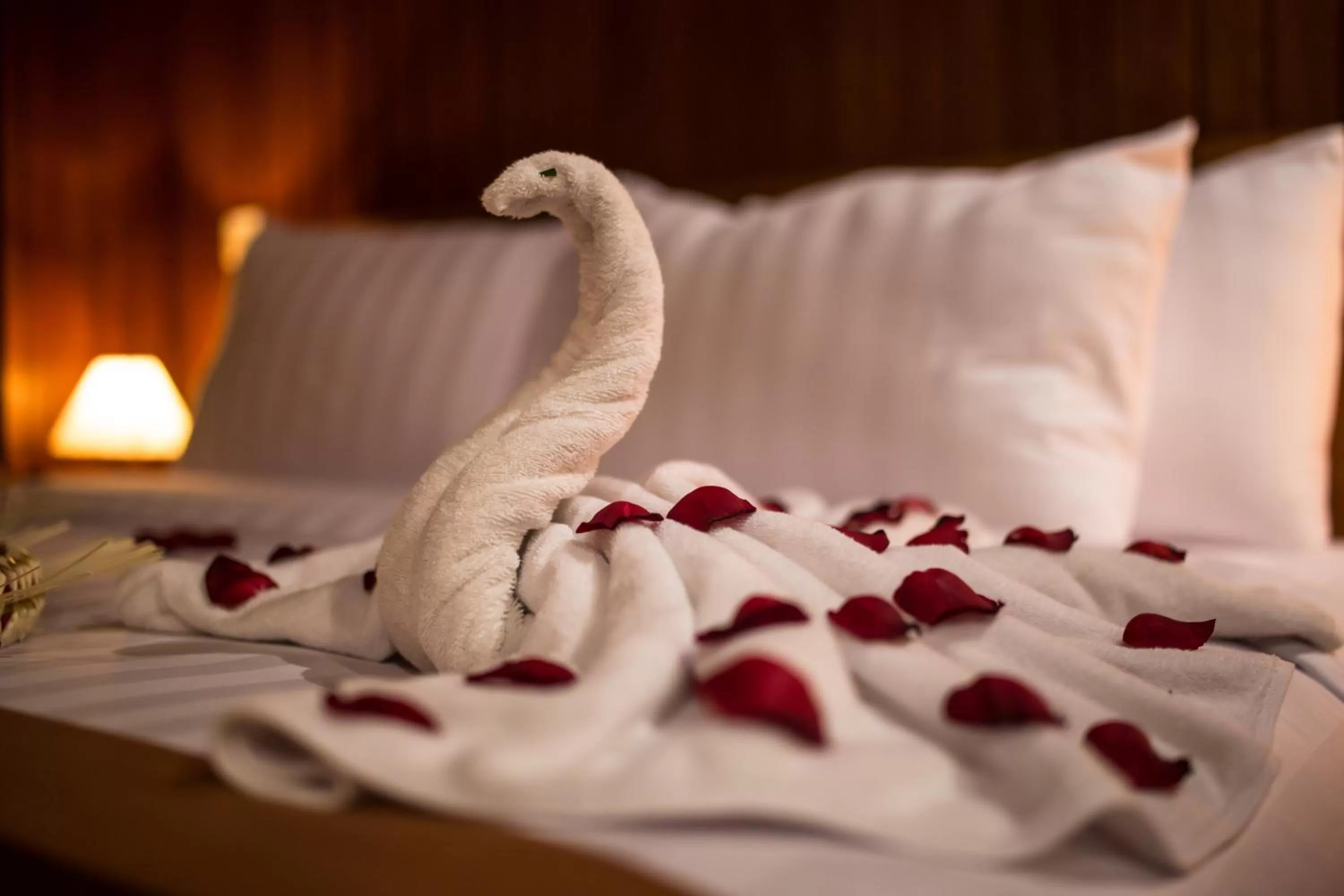 Bed in Seken Cottages Ubud