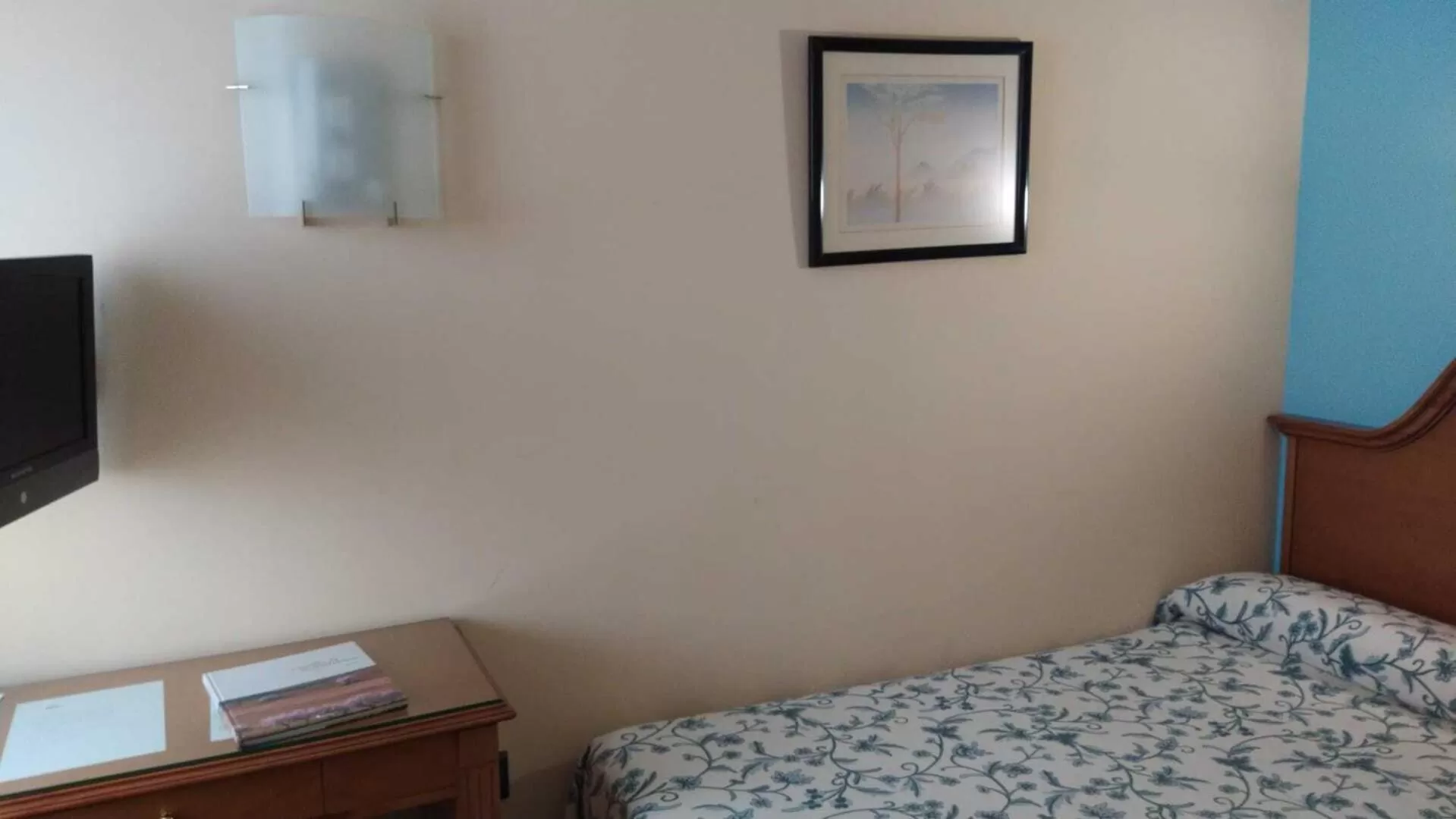 Bed in Hotel Ébora by Vivere Stays