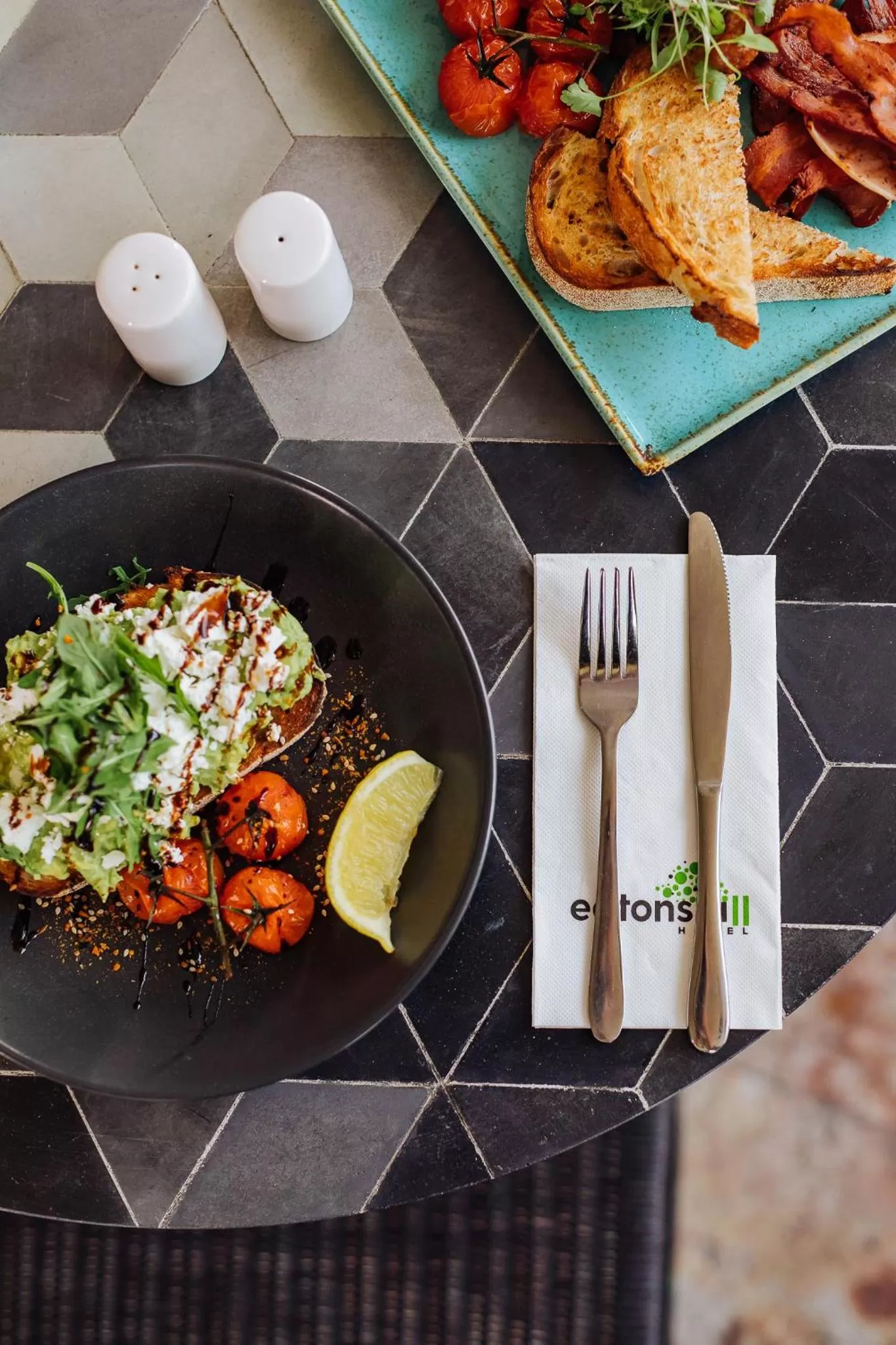 Breakfast in Eatons Hill Hotel