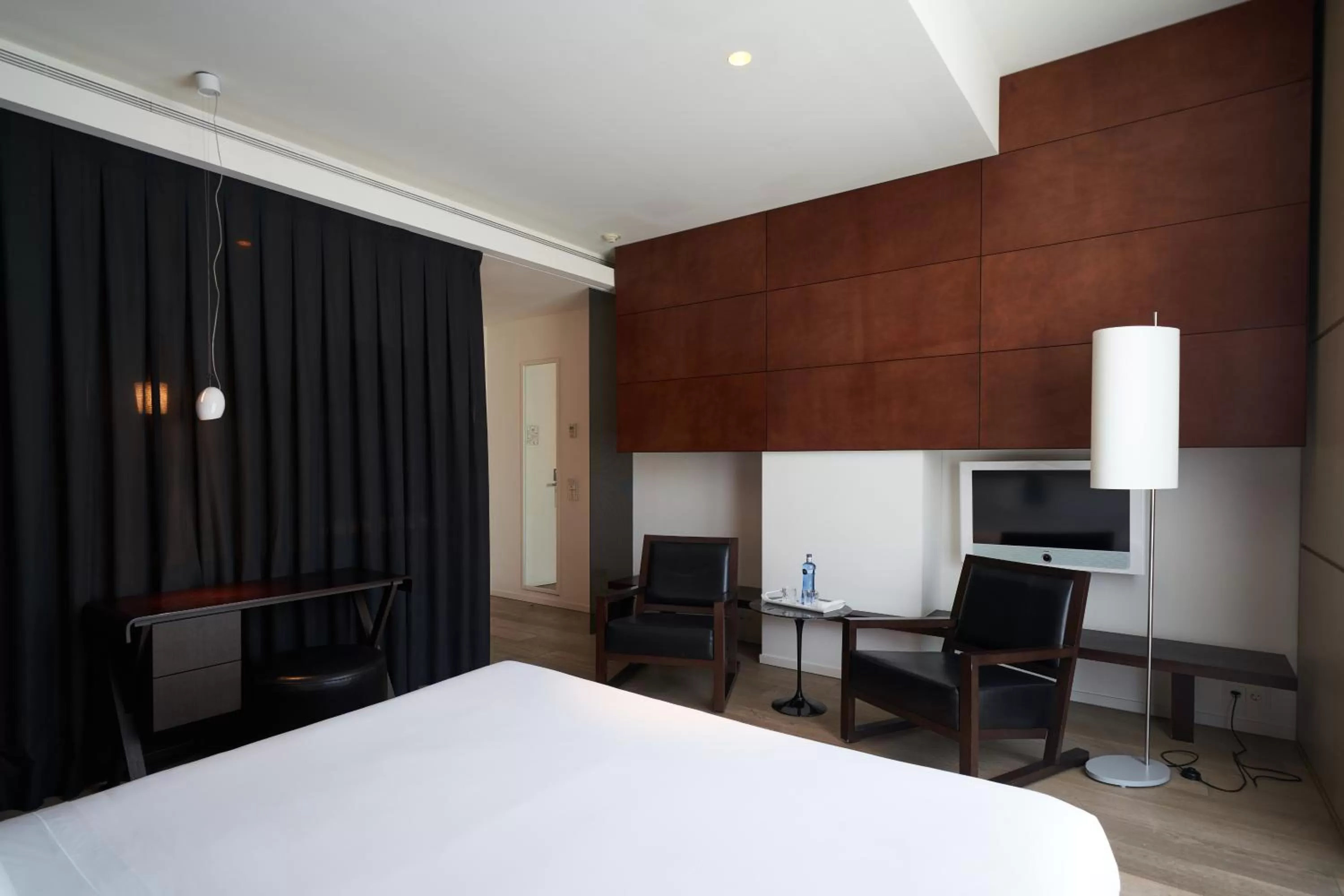 Living room, Bed in Mercer Casa Torner i Güell