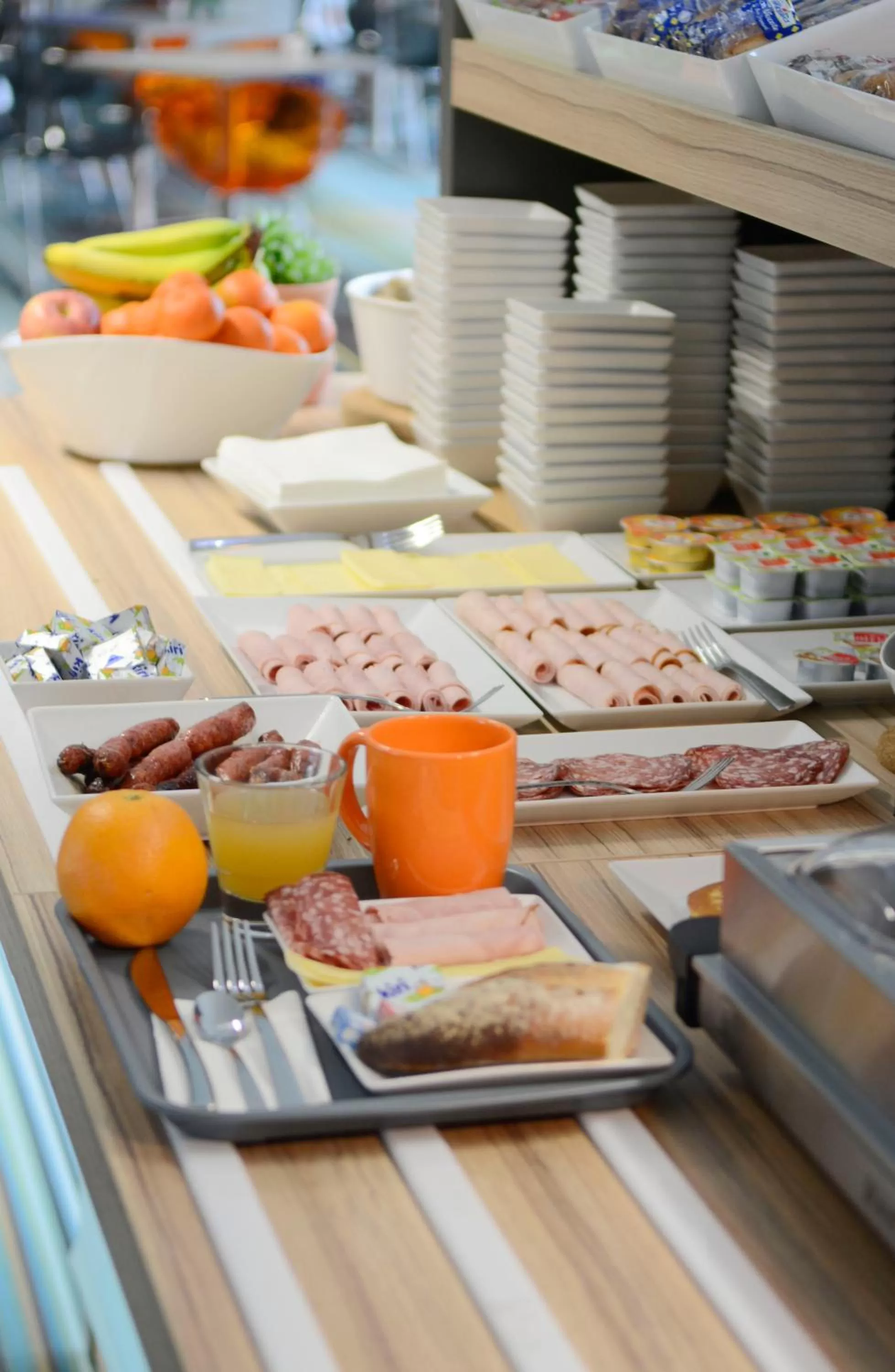 Buffet breakfast in Hôtel Lodge In Paris 13