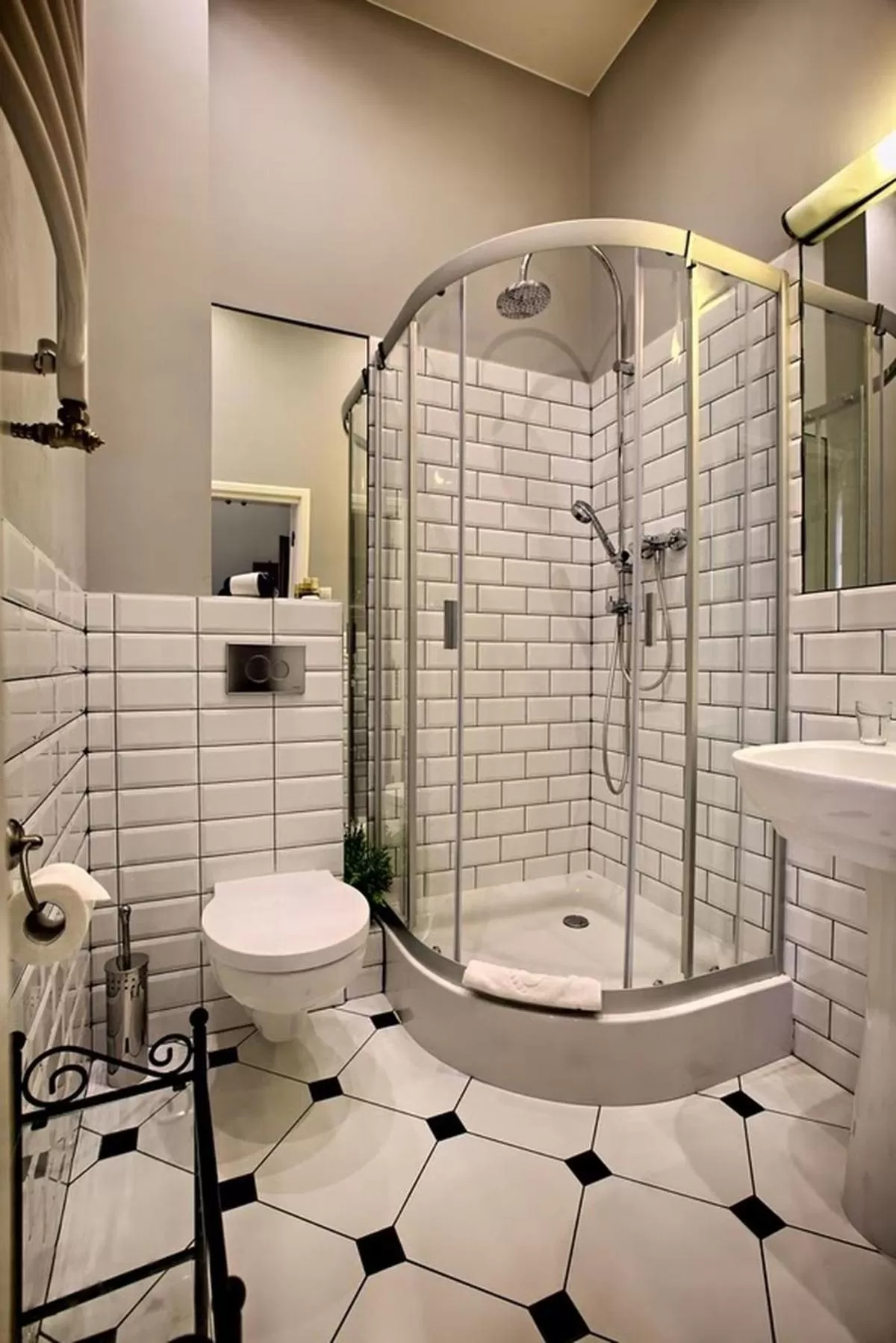 Bathroom in Stare Kino Cinema Residence