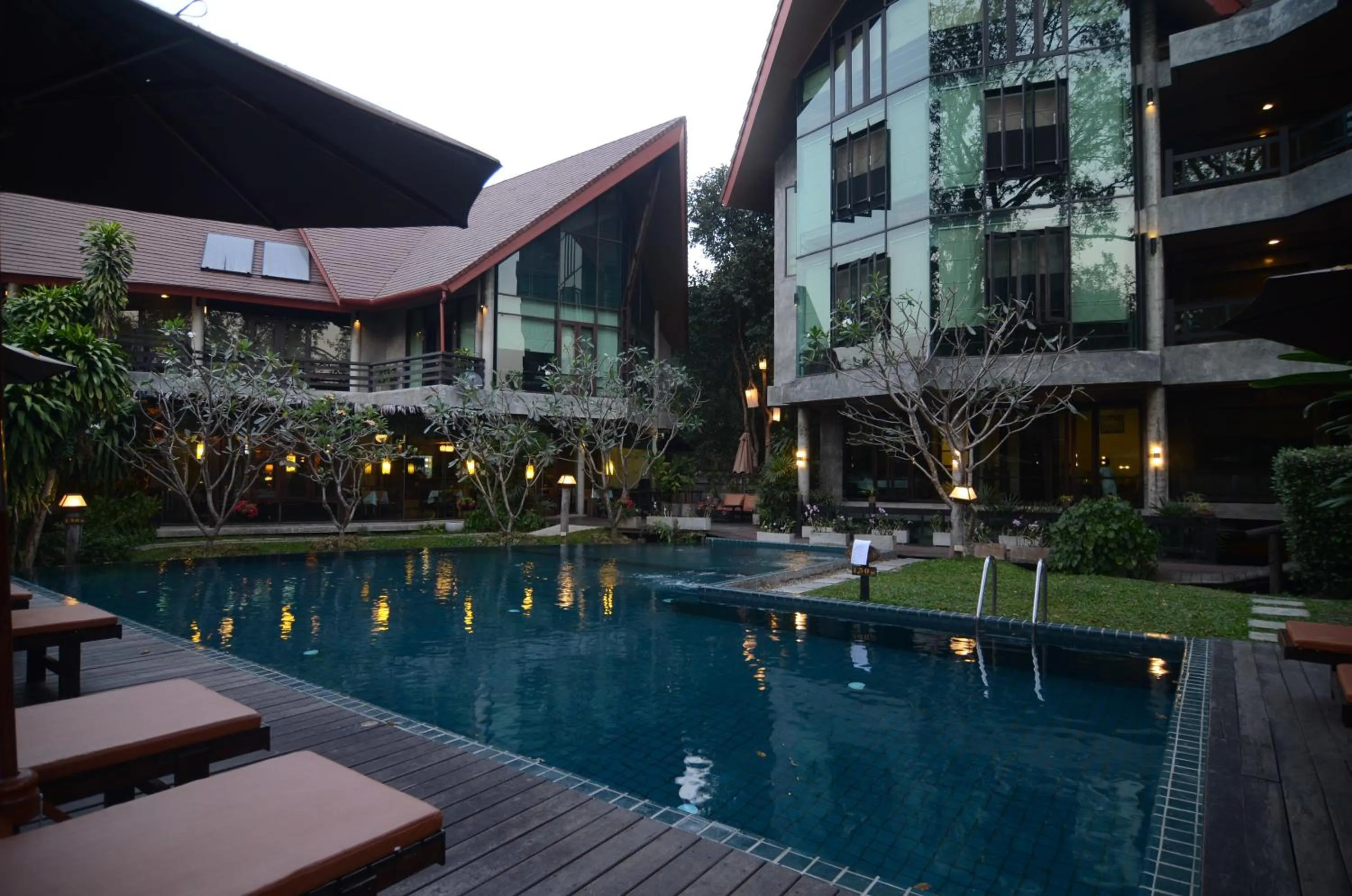 Swimming pool in Kireethara Boutique Resort